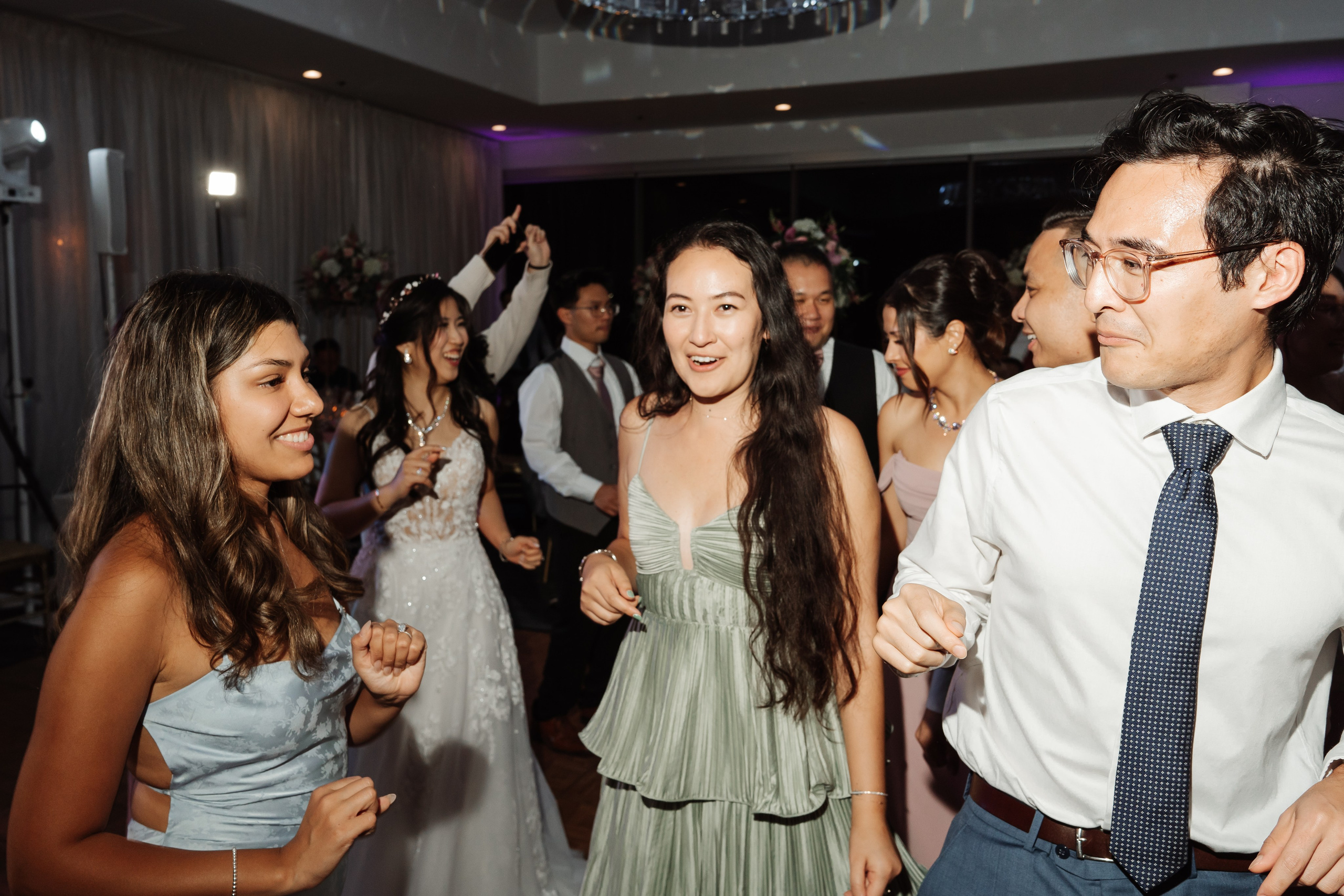 2025-08-16_AndreaChristopher. Ретушер Зенькевич Света