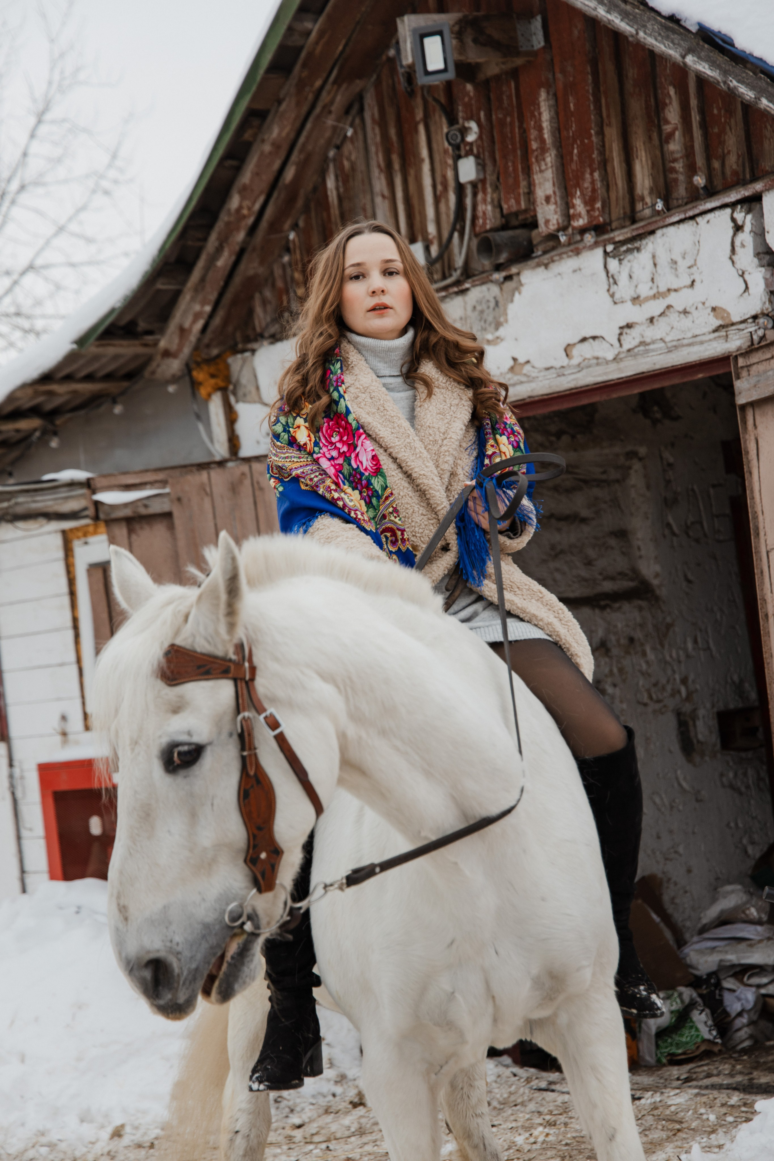 Фотосессия с Конем на Конном дворе. Свадебный фотограф в городе Подольск МО и Москва Крылова Ирина