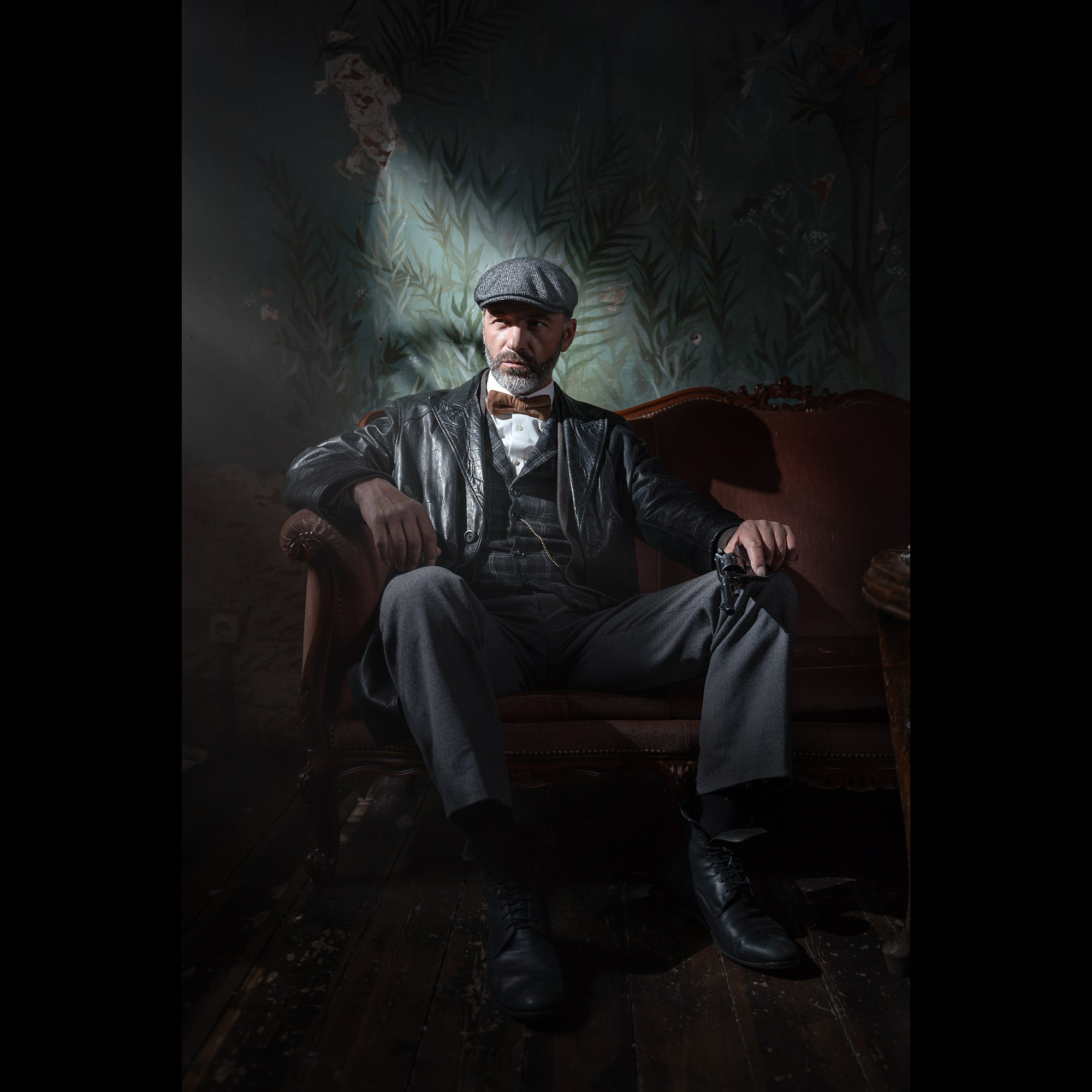 Острые козырьки