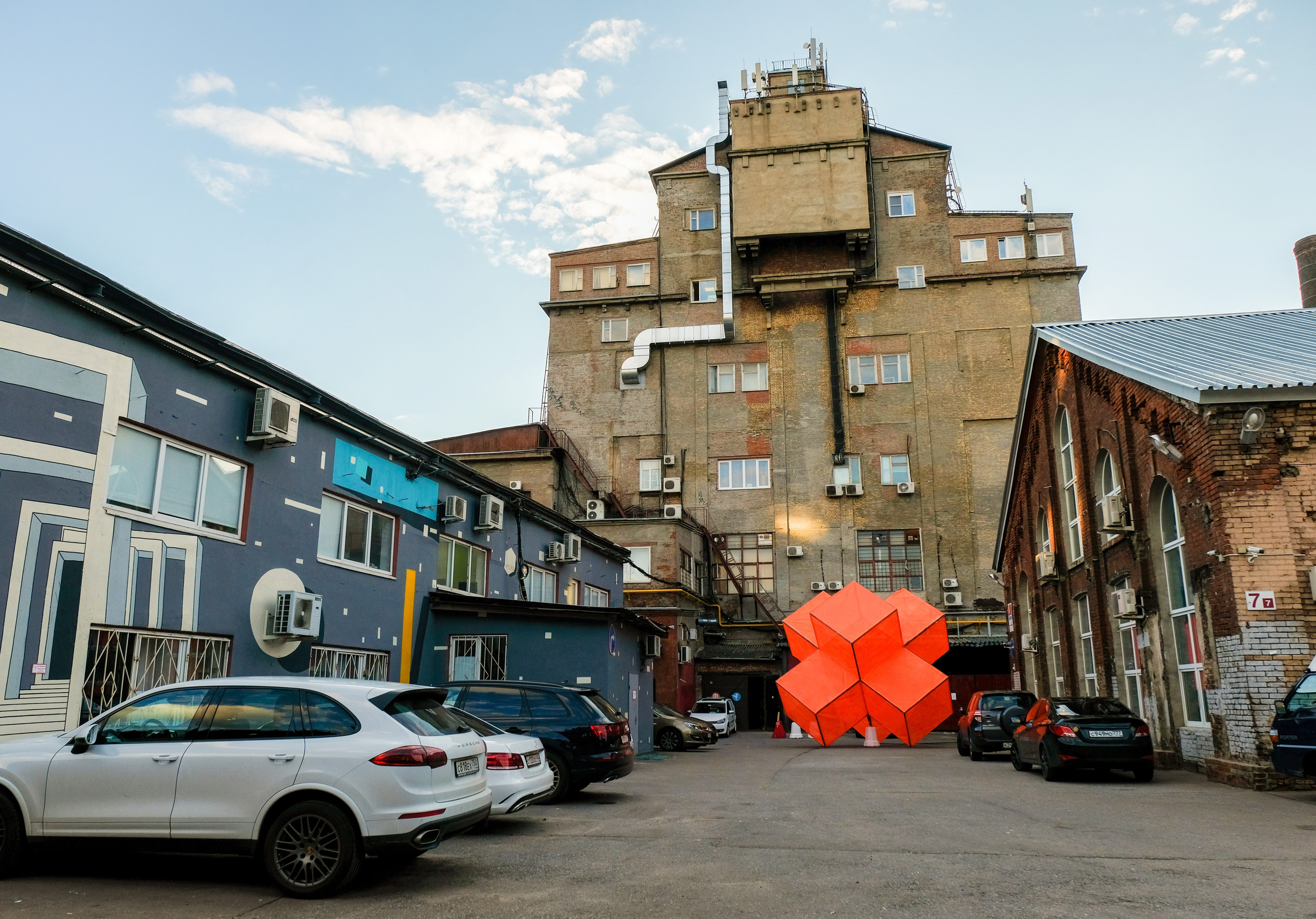 Архитектурные съёмки. Рекламный, каталожный и предметный фотограф в Москве Александр Коротун