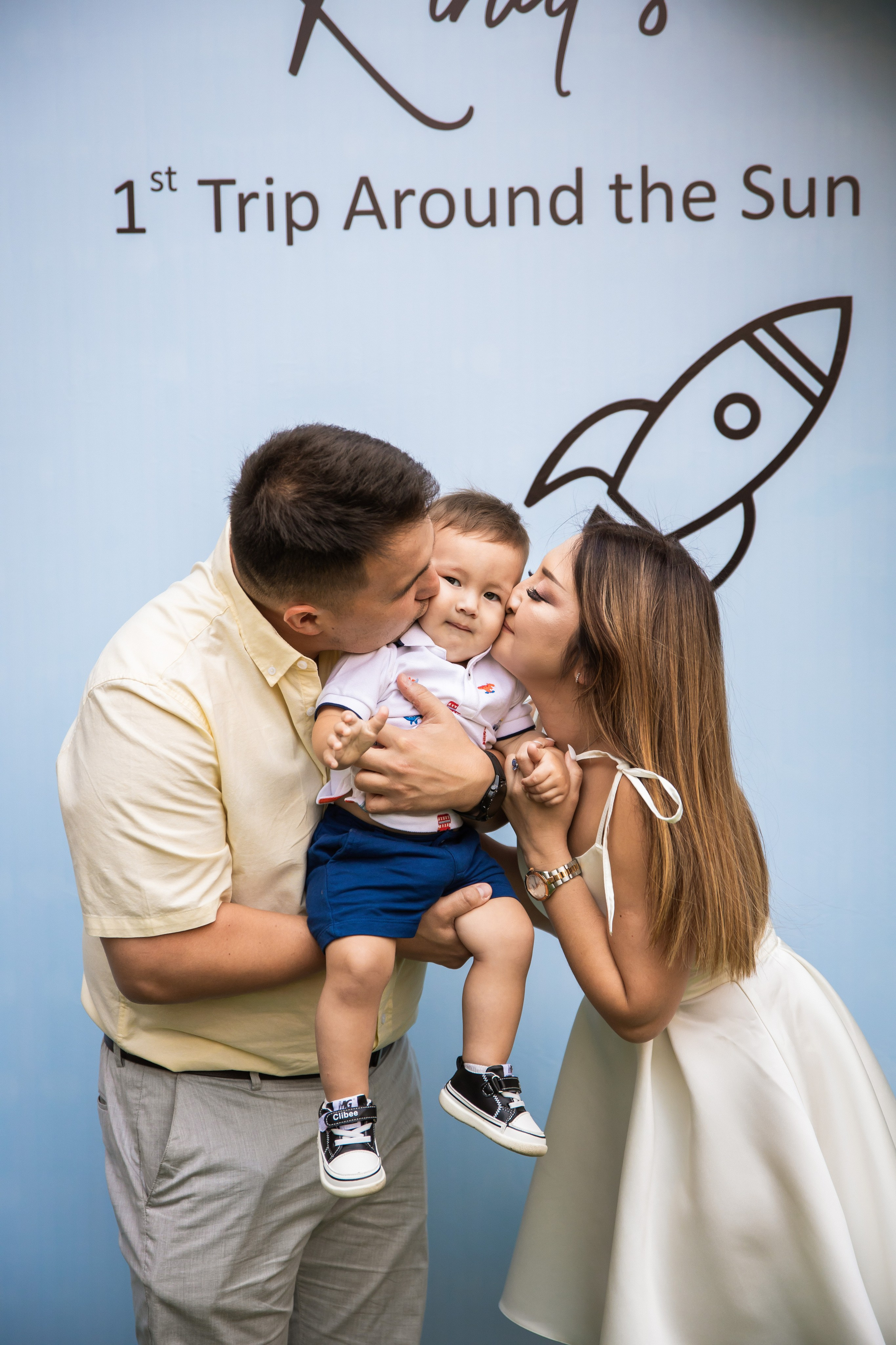 Rinat's 1st Trip Around the Sun. Свадебный и студийный фотограф в Алматы Ильяс Кырбаев