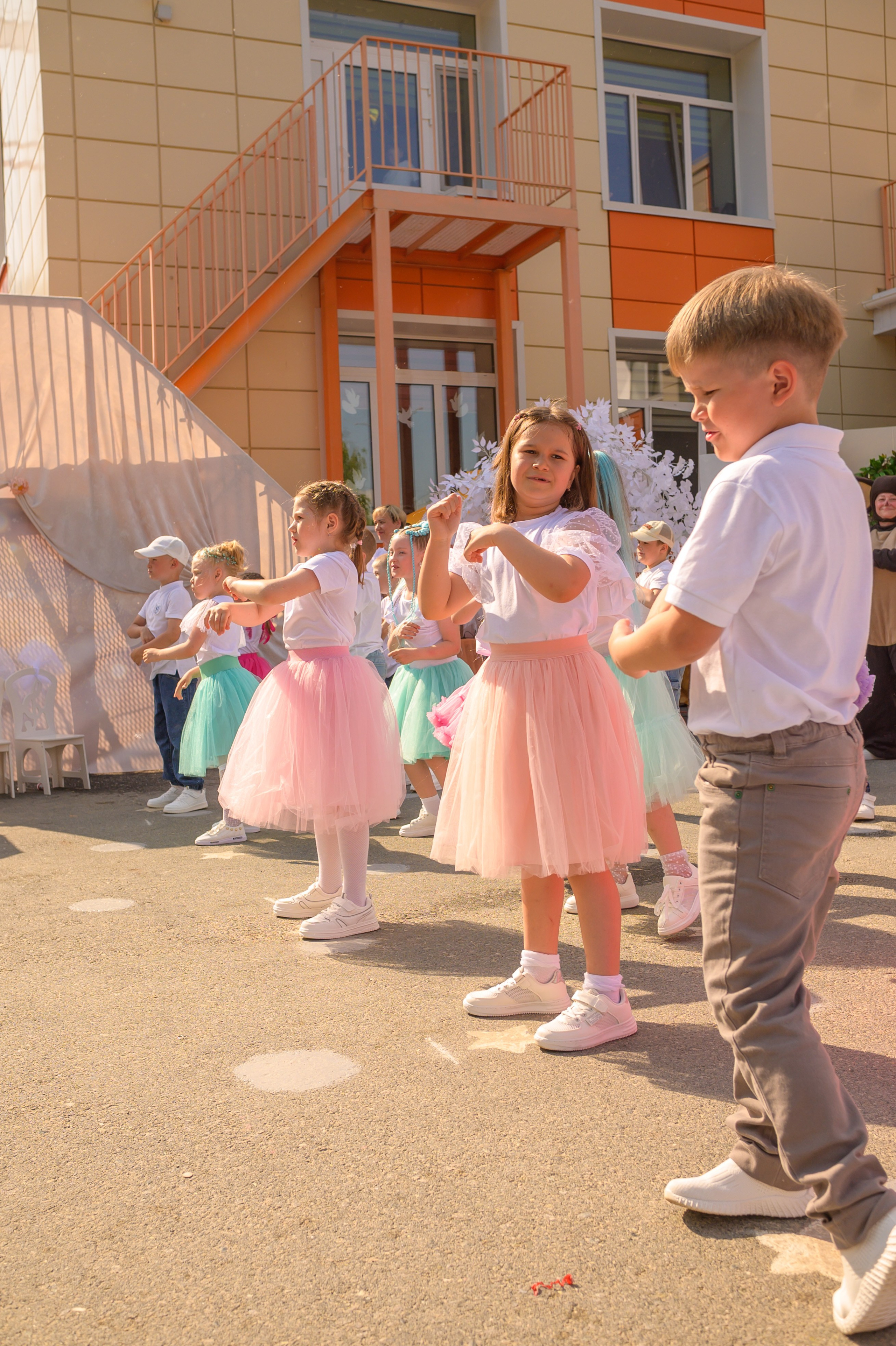 Репортаж выпускного группа «Фантазёры» 3 садик. Фотограф новорожденных, семейный детский в Тюмени Татьяна Морозова