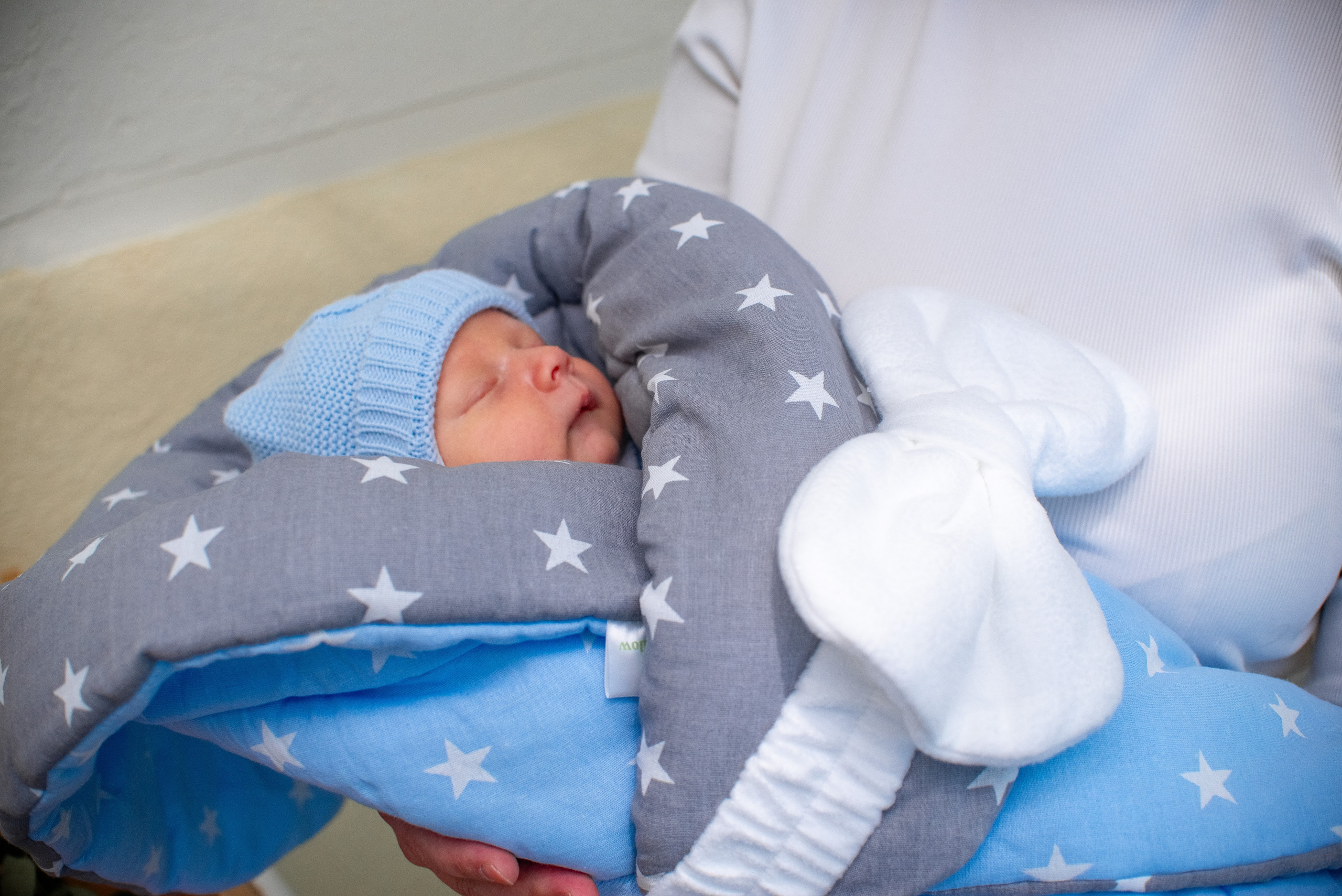 Выписка из роддома Минск. Семейный фотограф на выписку из роддома и крещение Минск Настя Гришук