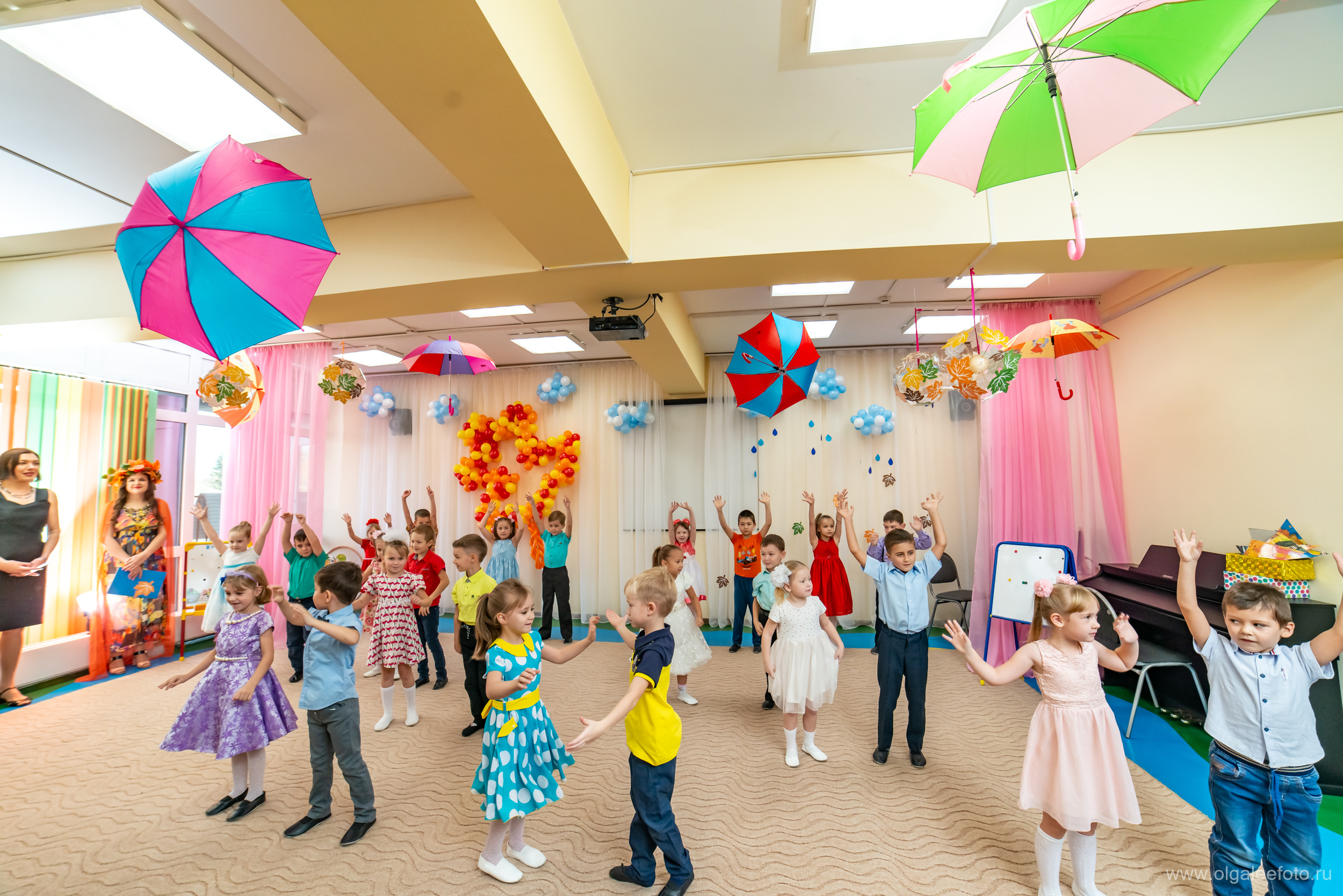 Фотосъемка утренника в детском саду дети выступают иркутск