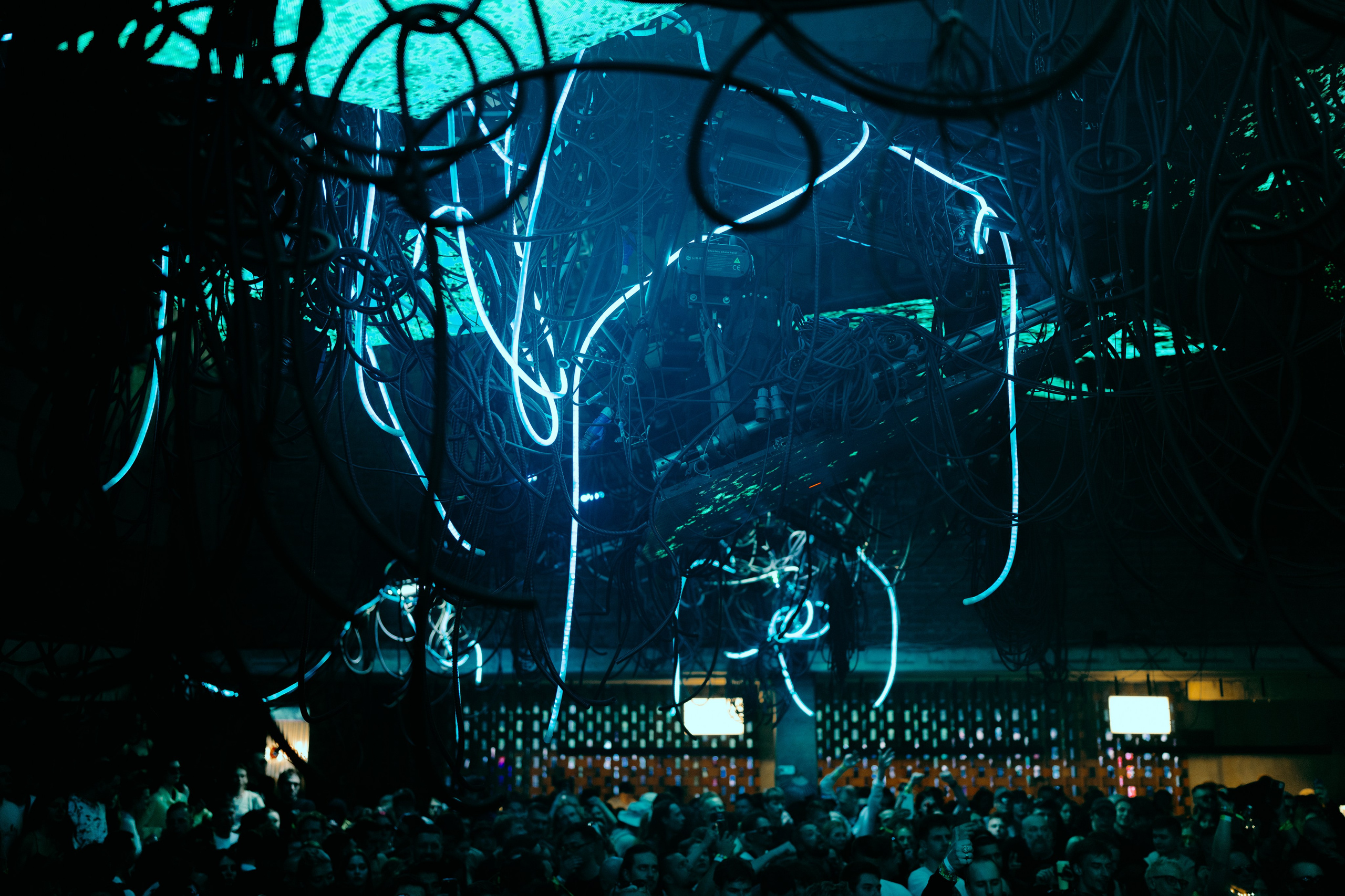 Outline 2024. @tomrus: Рустам Шагиморданов — фотограф