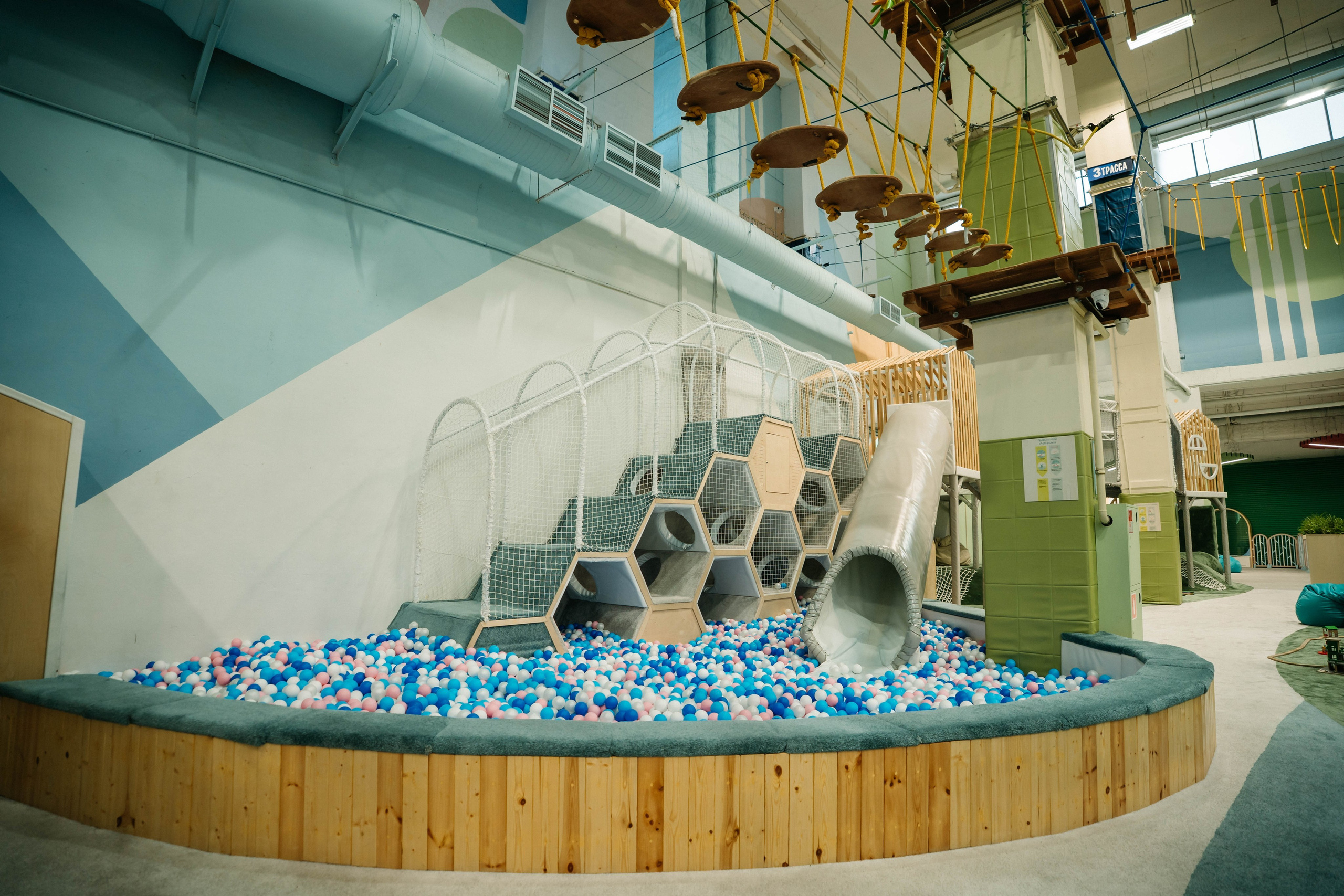 Интерьерная съемка для Мегалэд. Видеограф и Фотограф в Челябинске Ксения и Владимир Рюмины