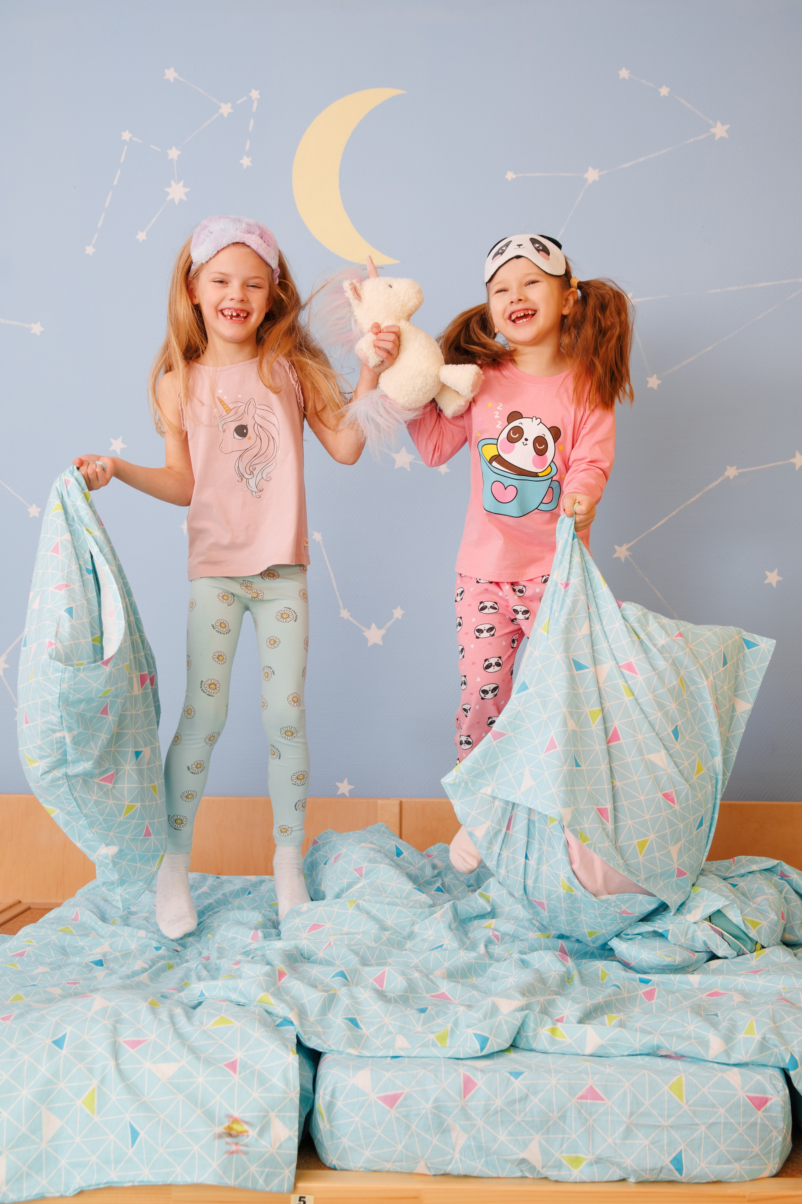 Группа, физкультура. Выпускные альбомы в Москве FOTOVMESTE