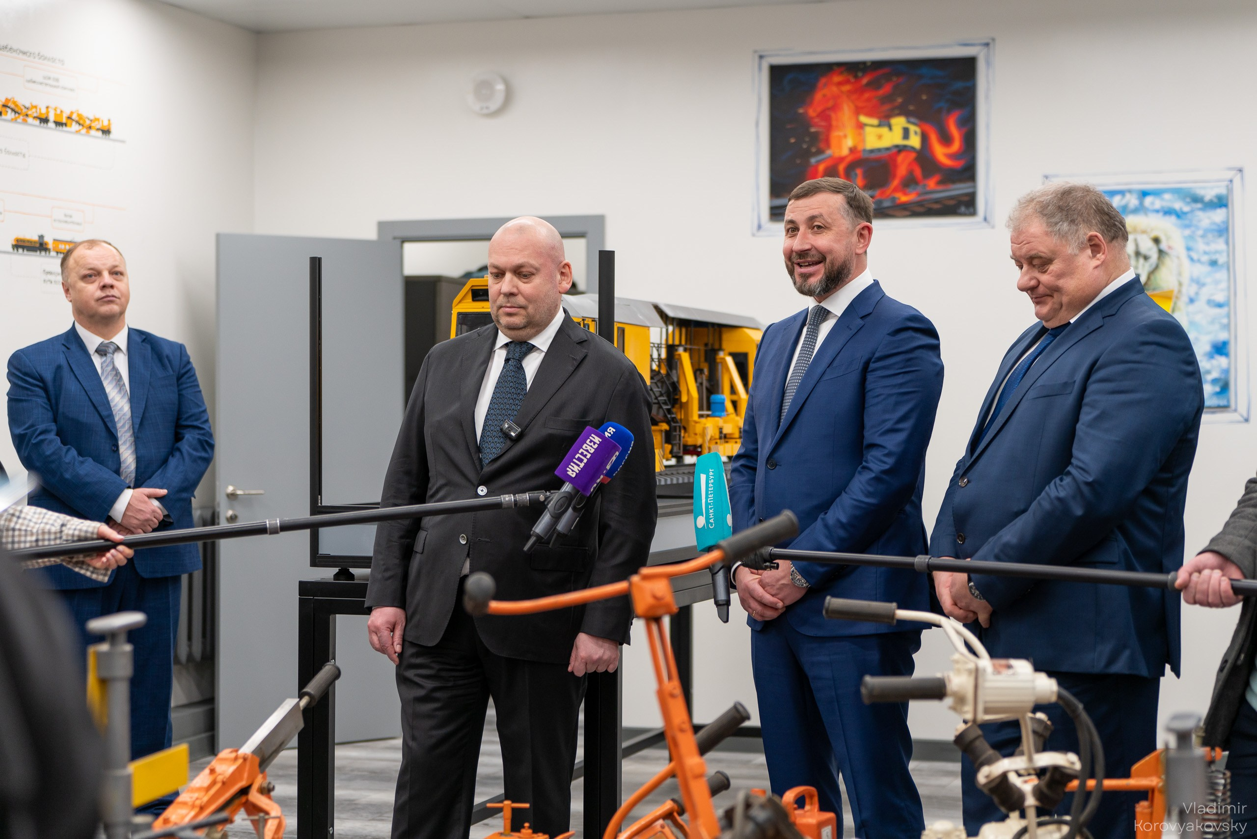 Открытие лабораторий. Фотограф Владимир Коровяковский