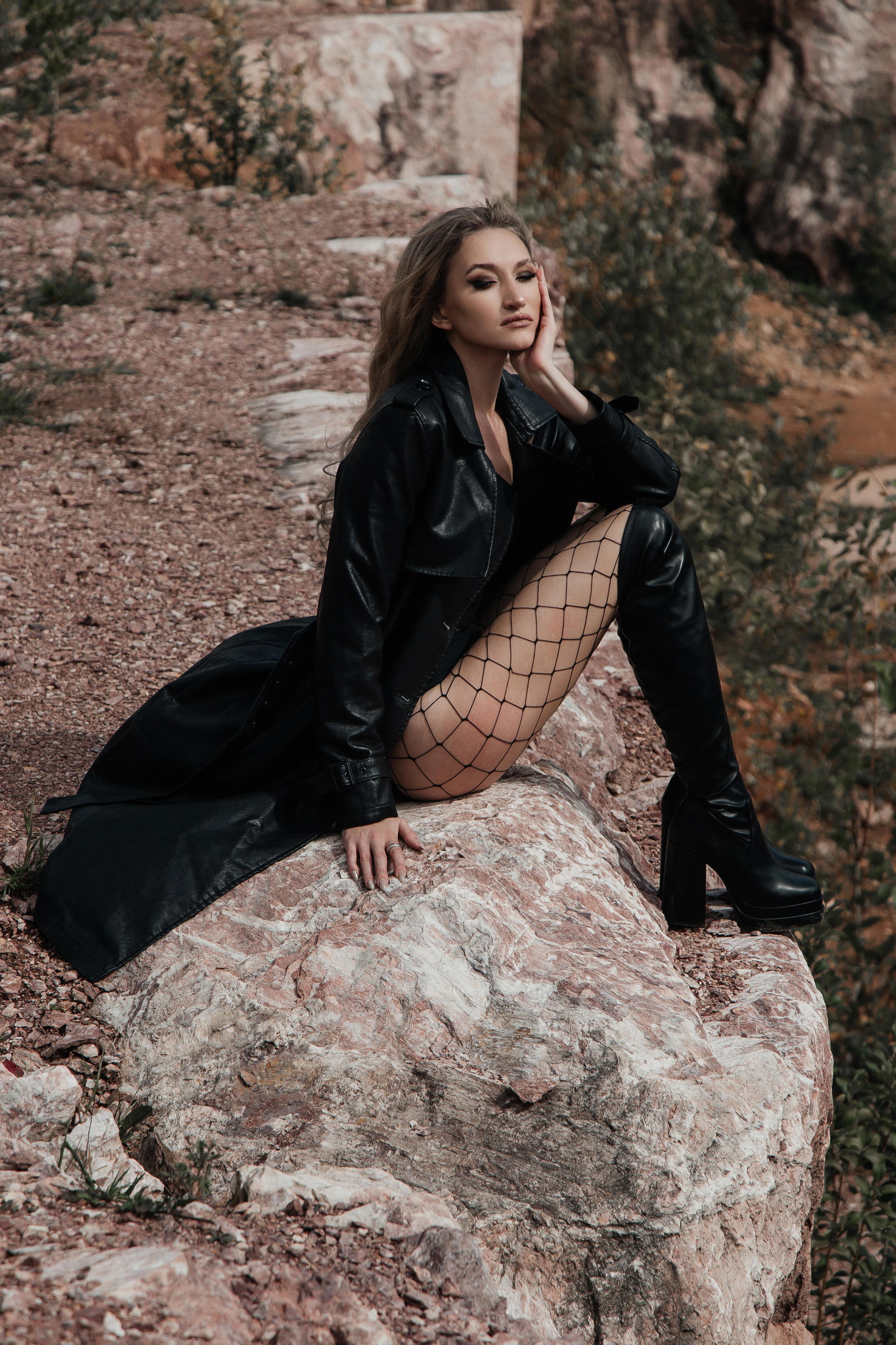 ФОТОСЕССИЯ КО ДНЮ РОЖДЕНИЯ НА МРАМОРНОМ КАРЬЕРЕ. Фотограф в Киселёвске Татьяна Трухалева