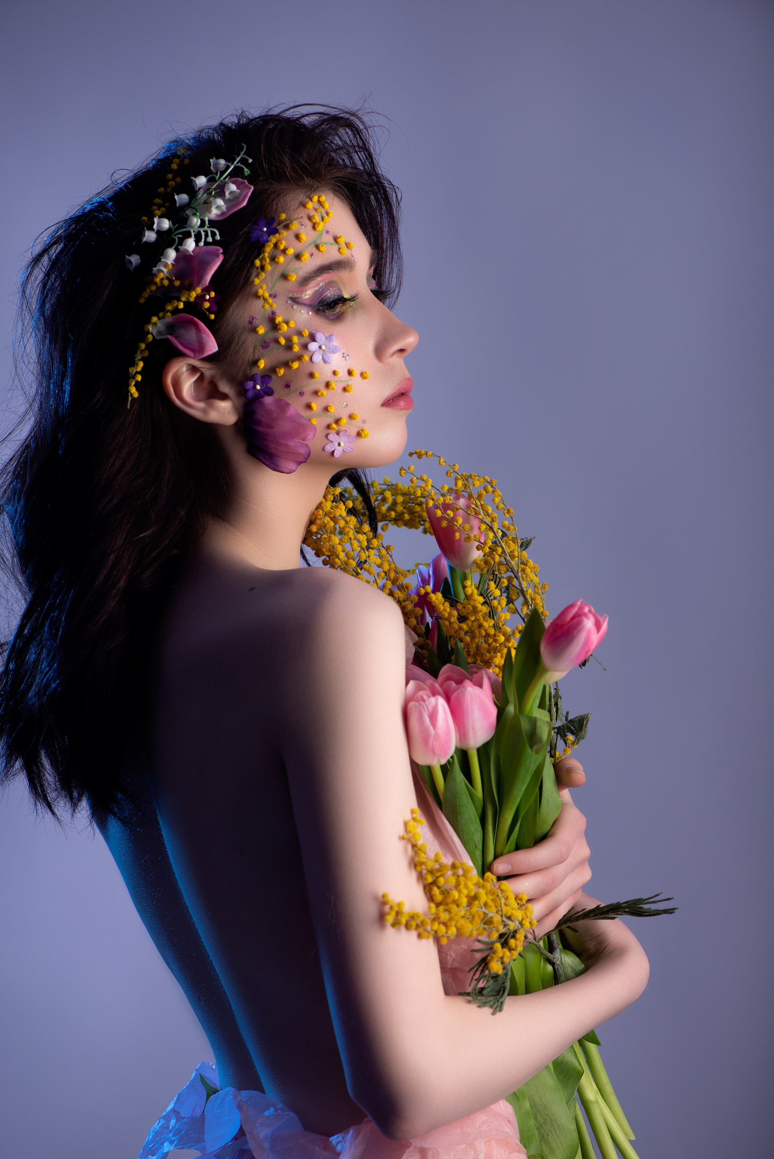 Фотосессия с цветами. Гармония и детали в фотографии Фото продакшен