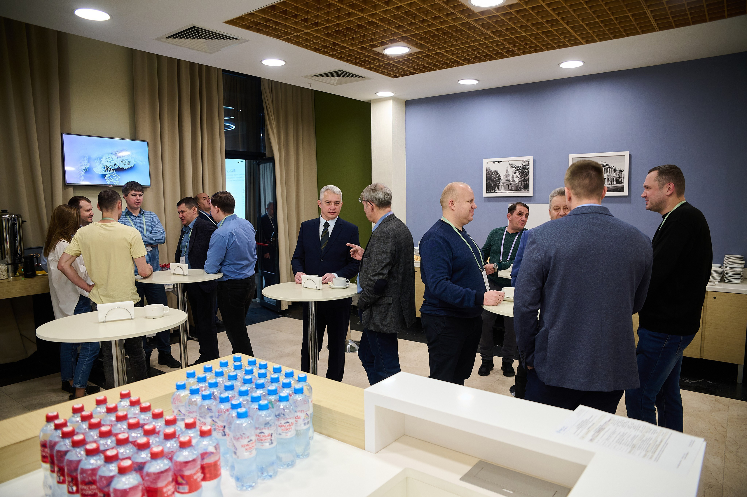 Репортажный фотограф на юбилей корпоратив, мероприятия в Уфе. Свадебный фотограф Тимур Хабибуллин