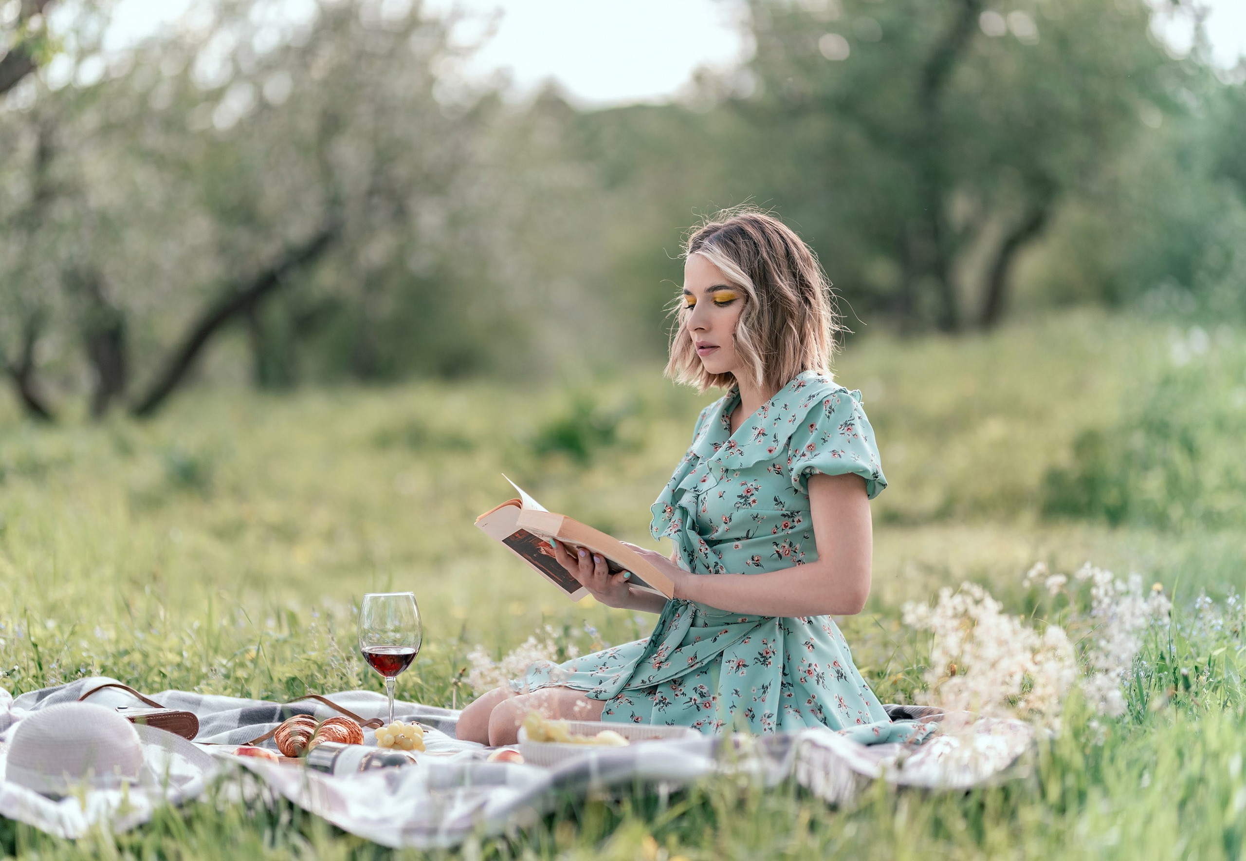 Алёна на пикнике. Свадебный и семейный фотограф в Туле Ксения Сильвер