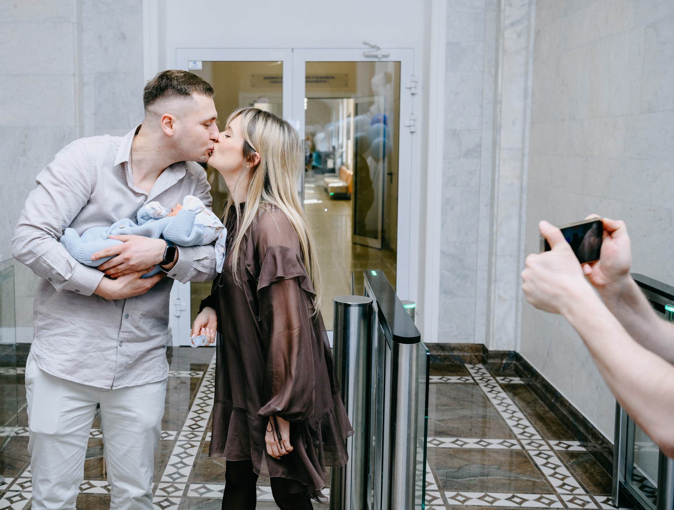 Выписка Владимира. Снегиревка. Фотограф на выписку из роддома в Москве и МО