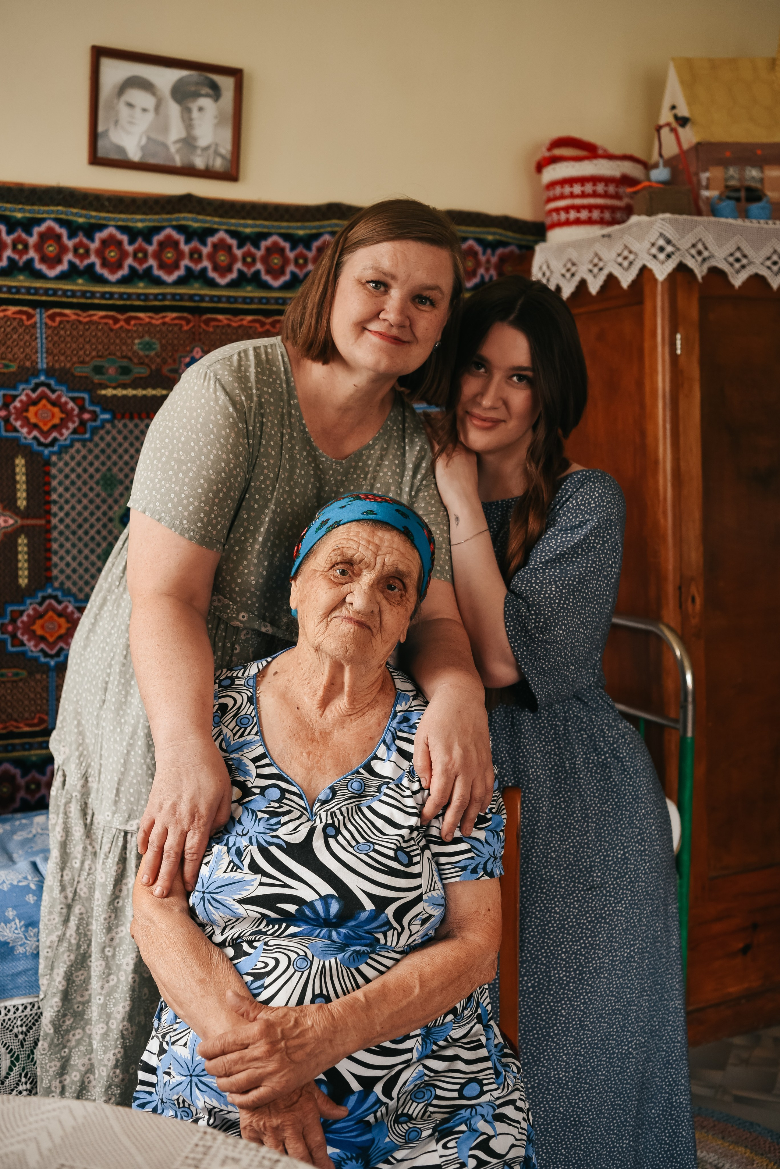 В гостях у бабушки. Фотограф Анастасия Гурьянова в Тюмени и Ялуторовске