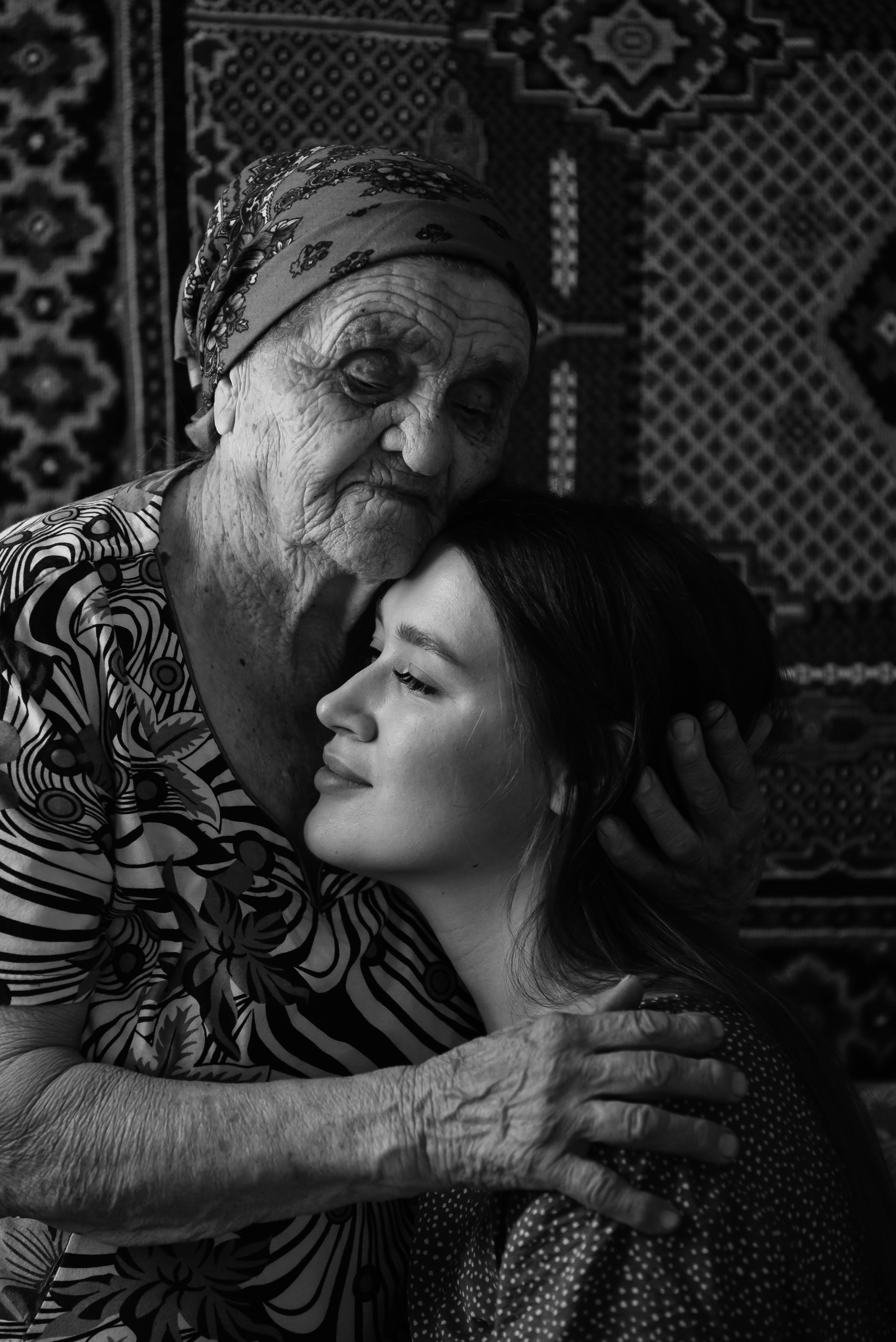 В гостях у бабушки. Фотограф Анастасия Гурьянова в Тюмени и Ялуторовске