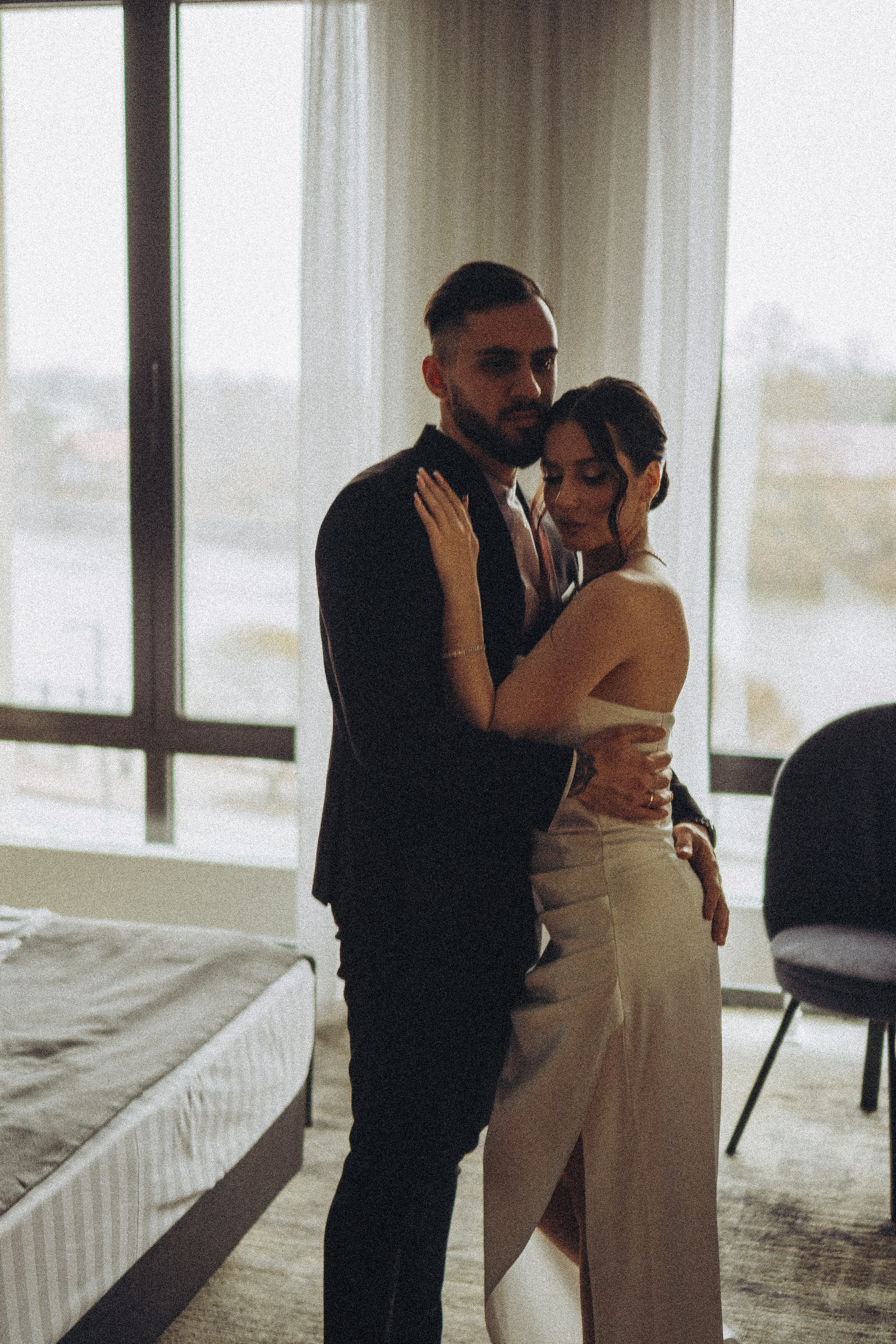 СВАДЕБНАЯ СЬЕМКА СБОРОВ ЖЕНИХА И НЕВЕСТЫ В ОТЕЛЕ И ТАКЖЕ ФОТОСЕССИИЯ В ОТЕЛЕЕ МЕГАПОЛИС БРЯНСК. Профессиональный фотограф, Санкт-Петербург — Виктория Богомолова