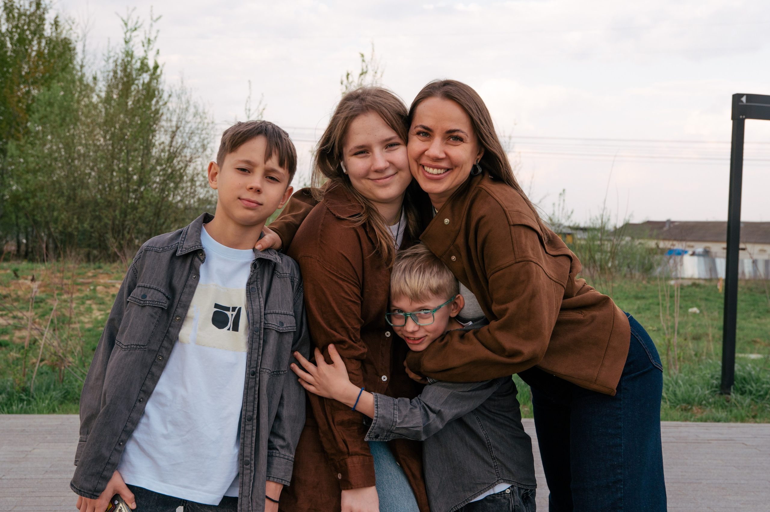 Family. Anna, Sasha, Taya, Tima, Tisha. Art-photographer Ira Wind
