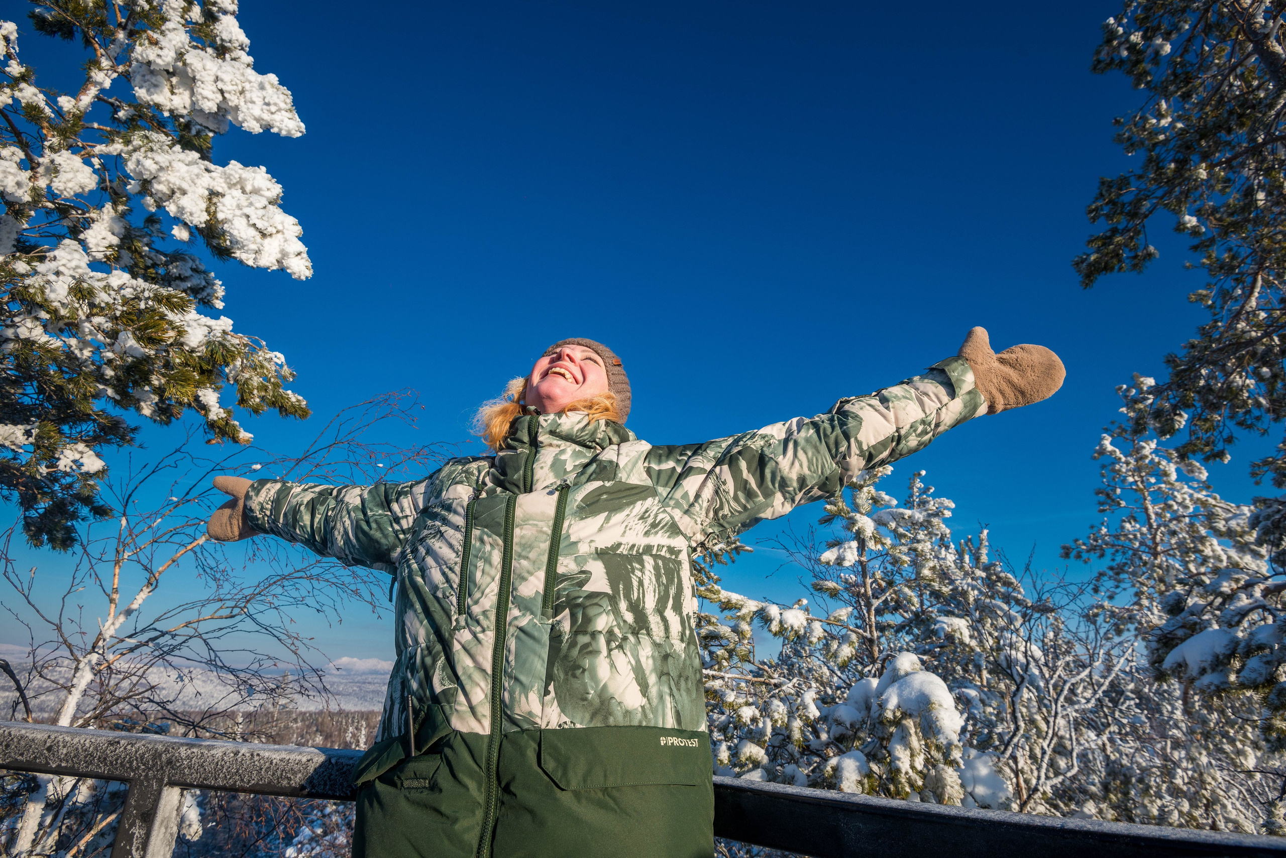 Таганай Семибратка, Парк Бажова, ледяной фонтан 06.01.2024. Свадебный фотограф на Урале Виктор Соколов
