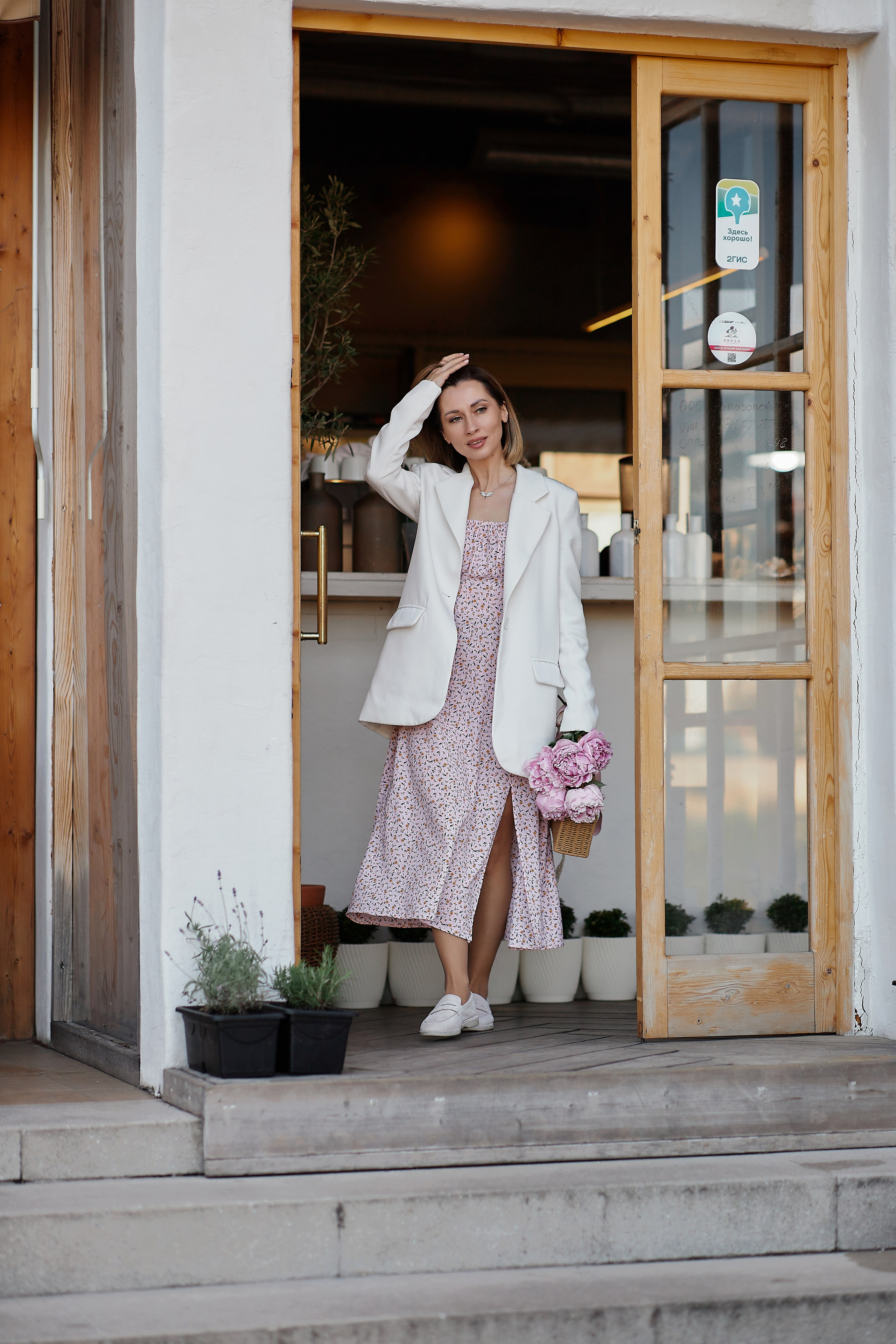 Фотосессия Анны Гребцовой ресторан Айвазовский. Свадебный и семейный фотограф в Сочи-Красной поляне Ларионова Анна