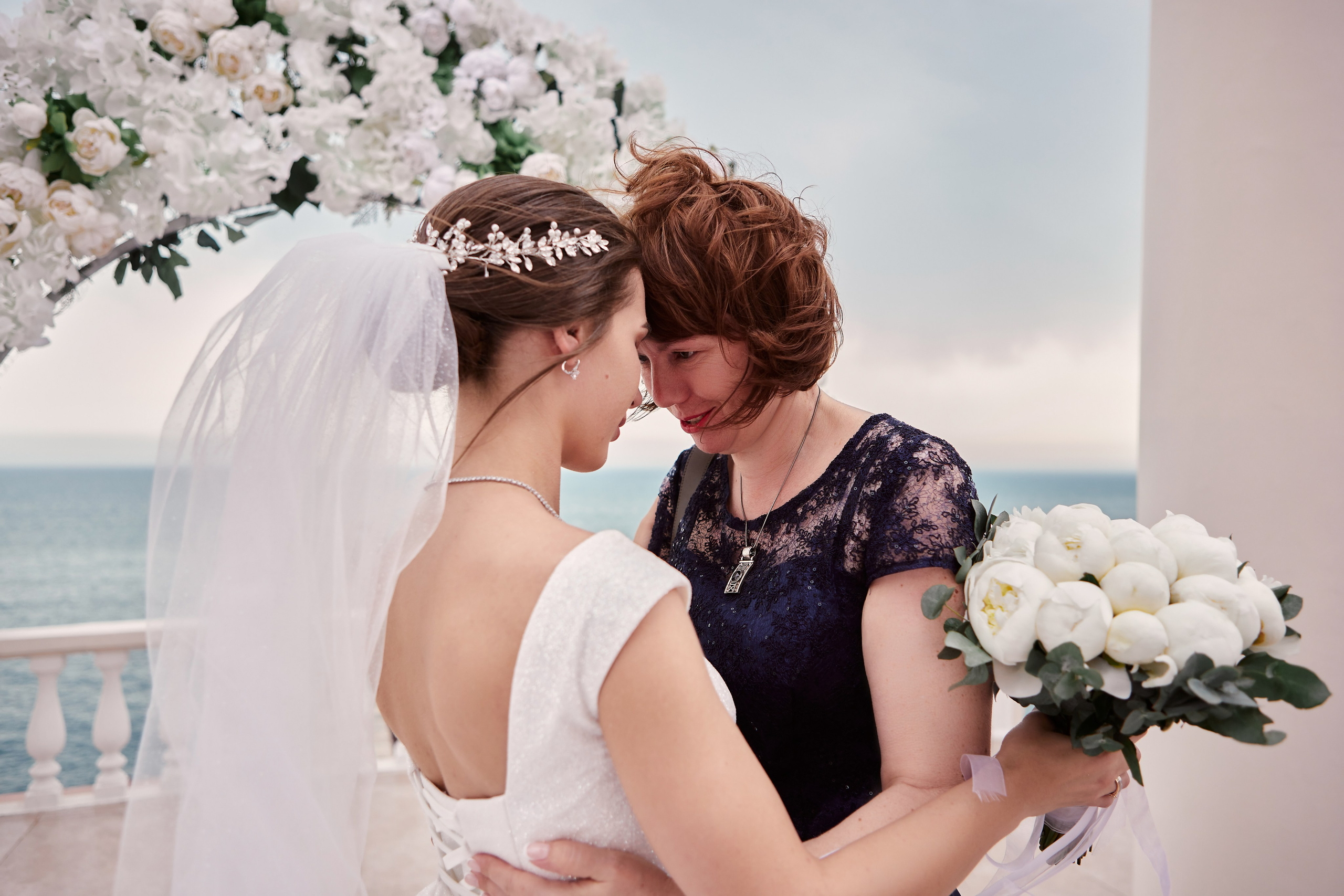 Alexander & Diana. Свадебный и семейный фотограф в Сочи-Красной поляне Ларионова Анна