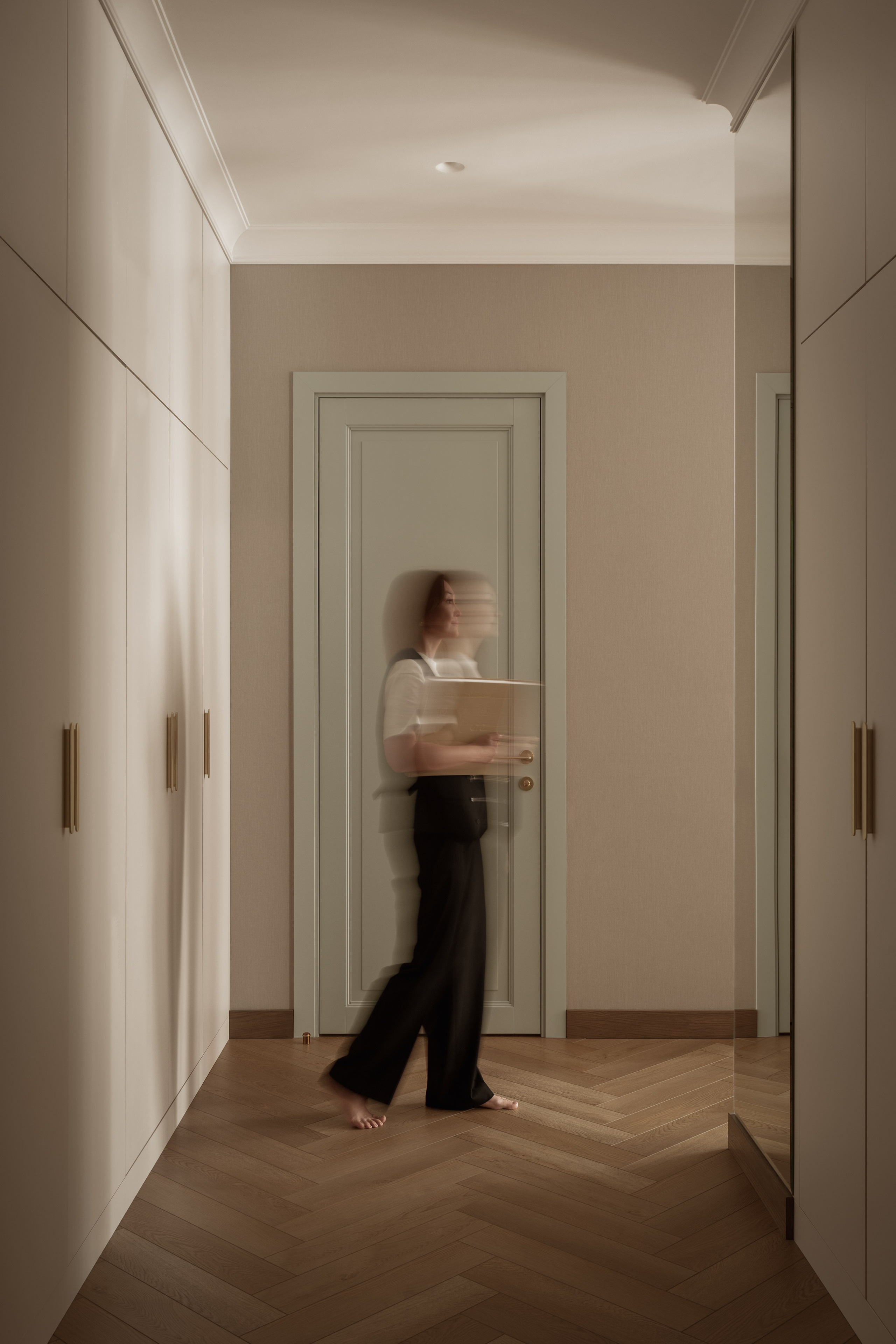 Алия Ибраева — Europe City. Roman Yakunin — interior photographer in Almaty, Kazakhstan