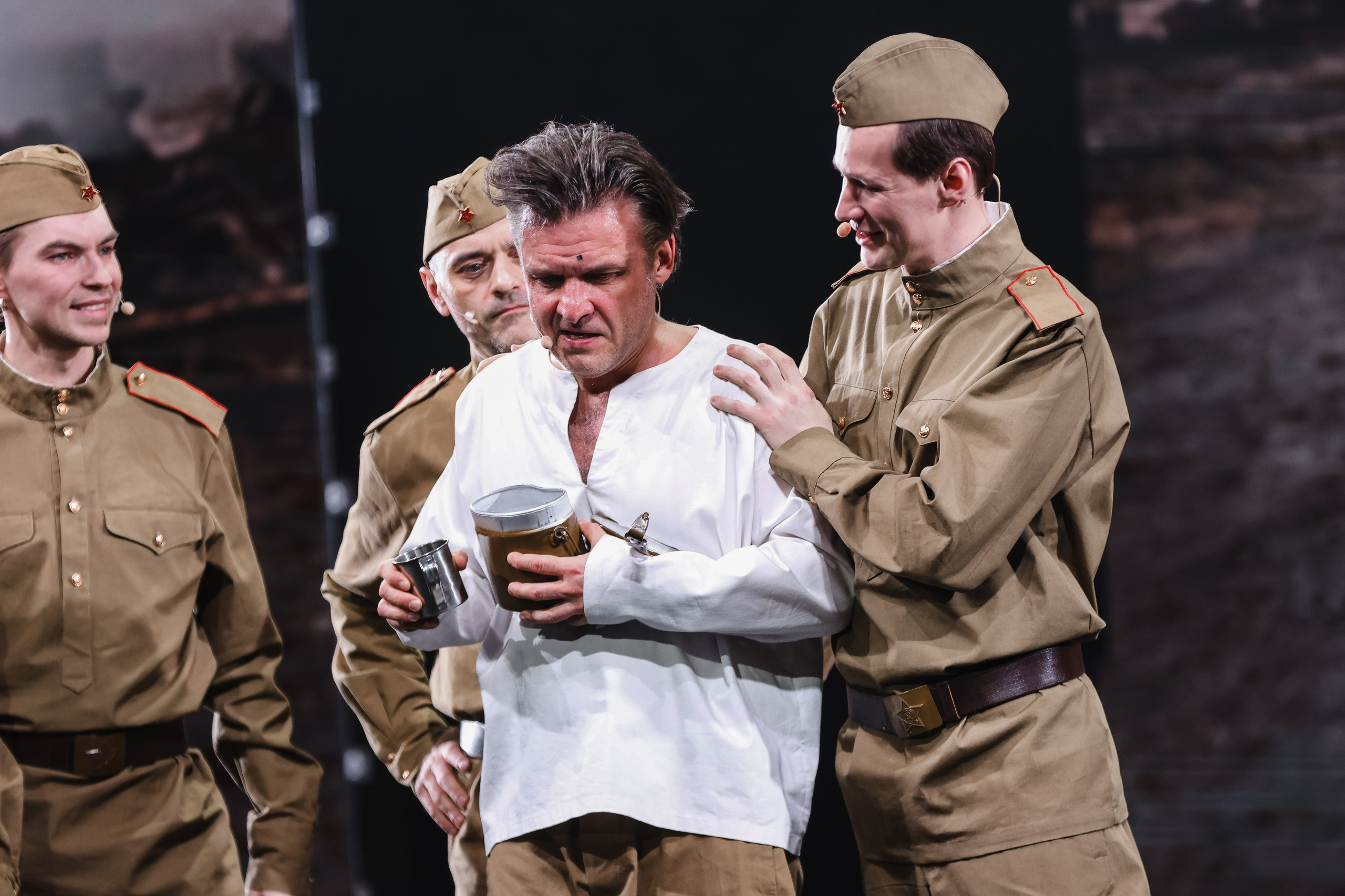 Василий Теркин, театр «Русская песня». Фотограф Ольга Махалова — Санкт-Петербург, Москва, Нижний Новгород