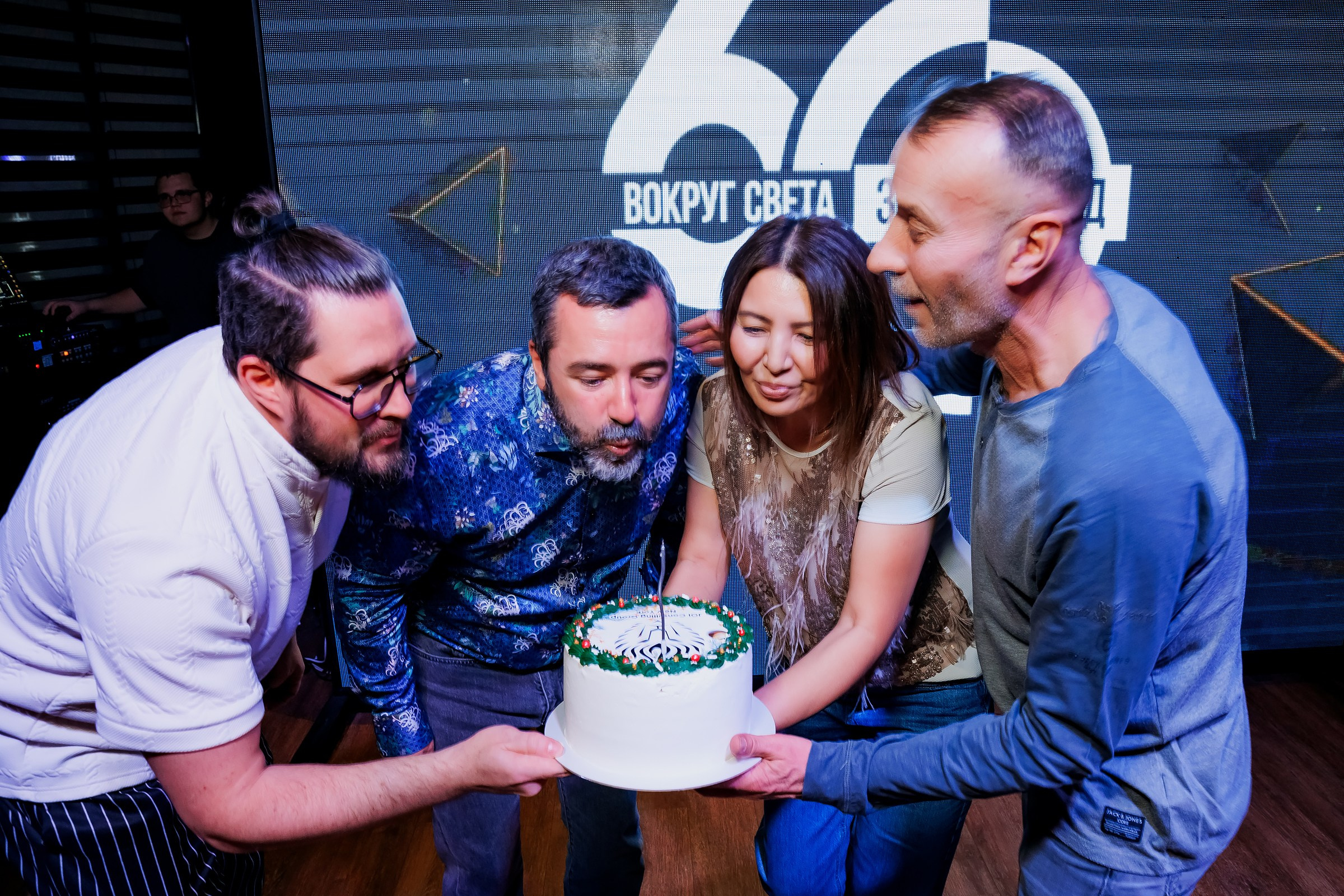 Вокруг Света за 60 Секунд-Sunset Meat Restaurant. Репортажный фотограф в Алматы Каюпов Сержан