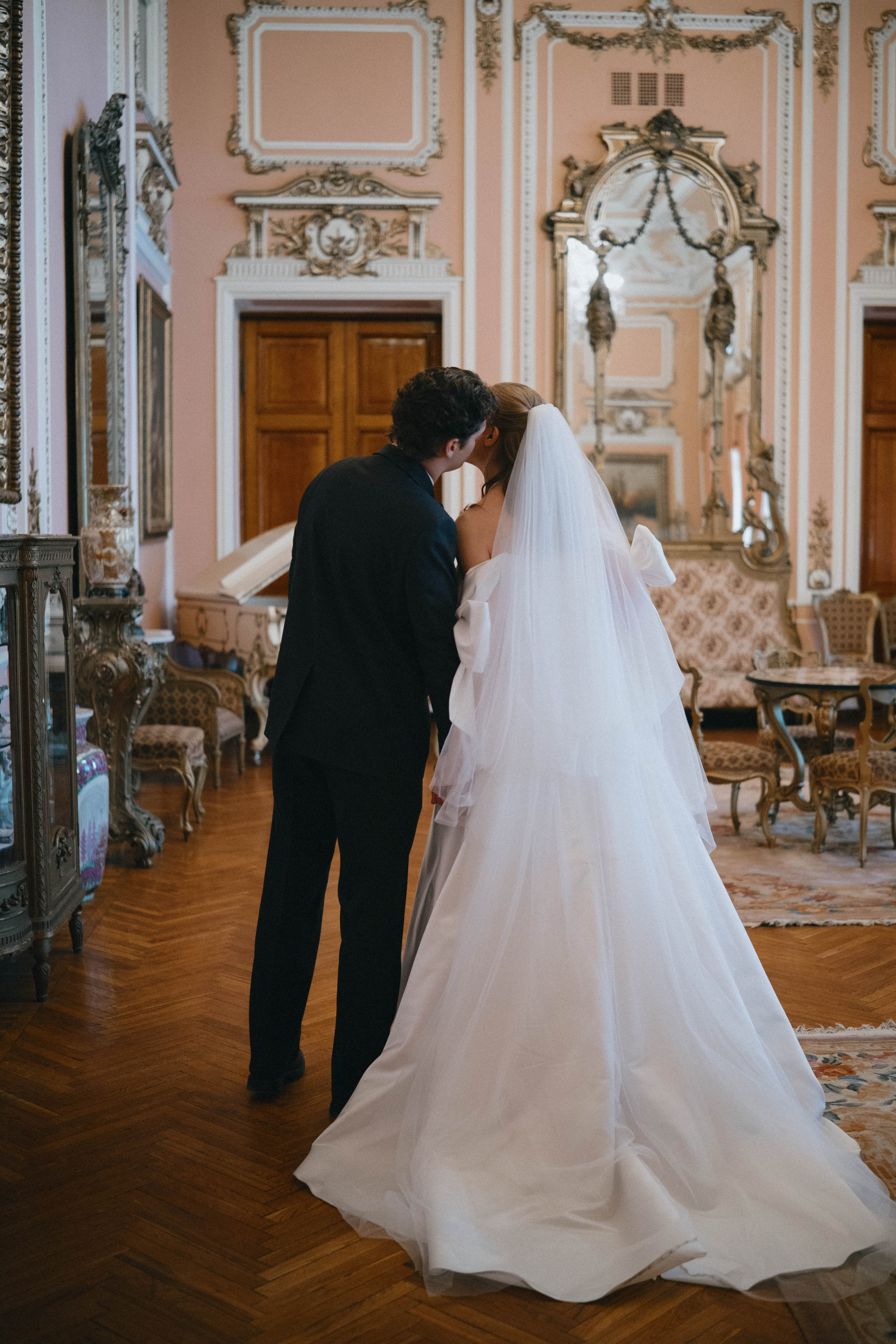 День двух влюбленных. Свадебный фотограф Санкт-Петербург Ирина Селезнева RmesLOVE