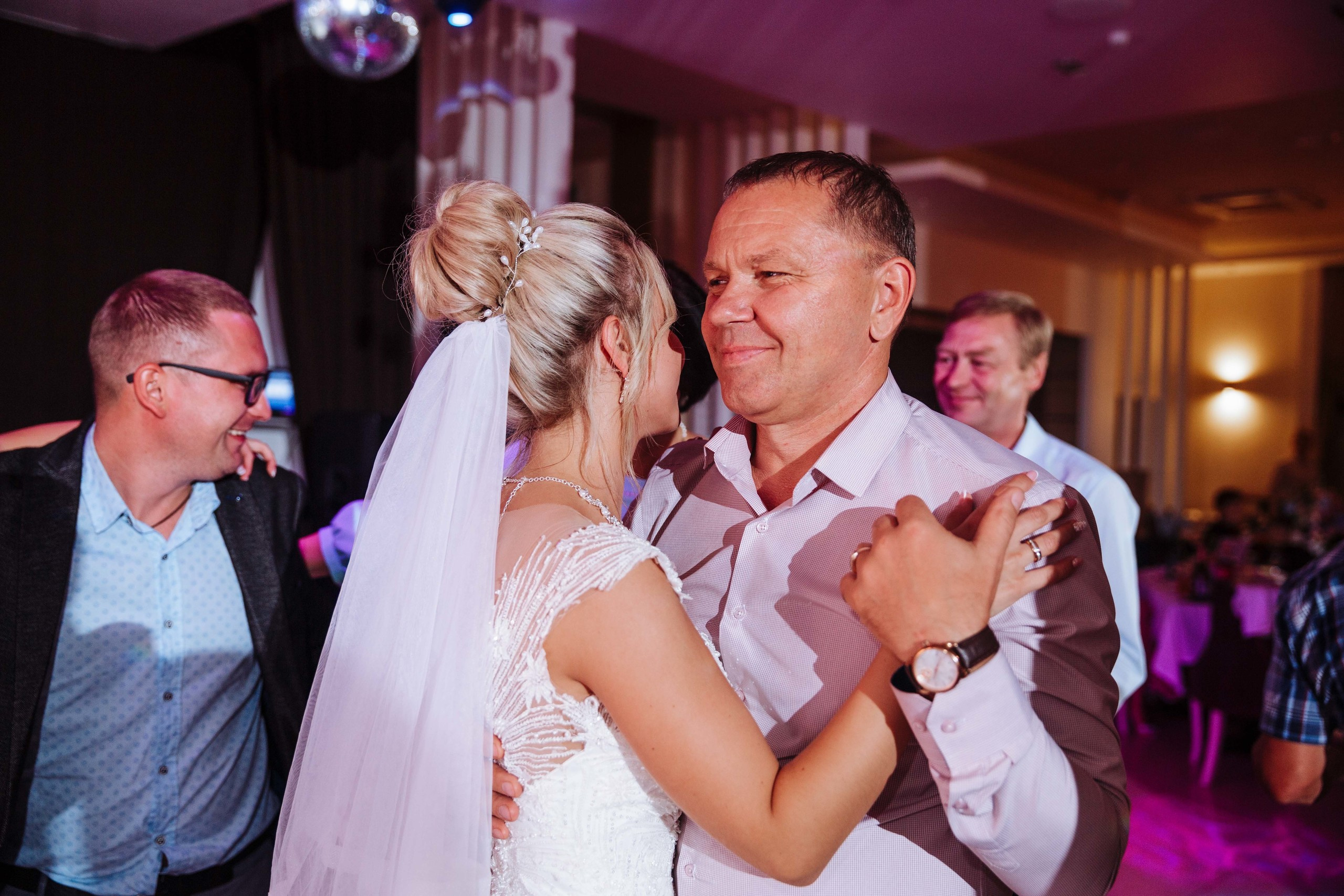 Кирилл и Карина. Свадебный и репортажный фотограф Ольга Шевелёва