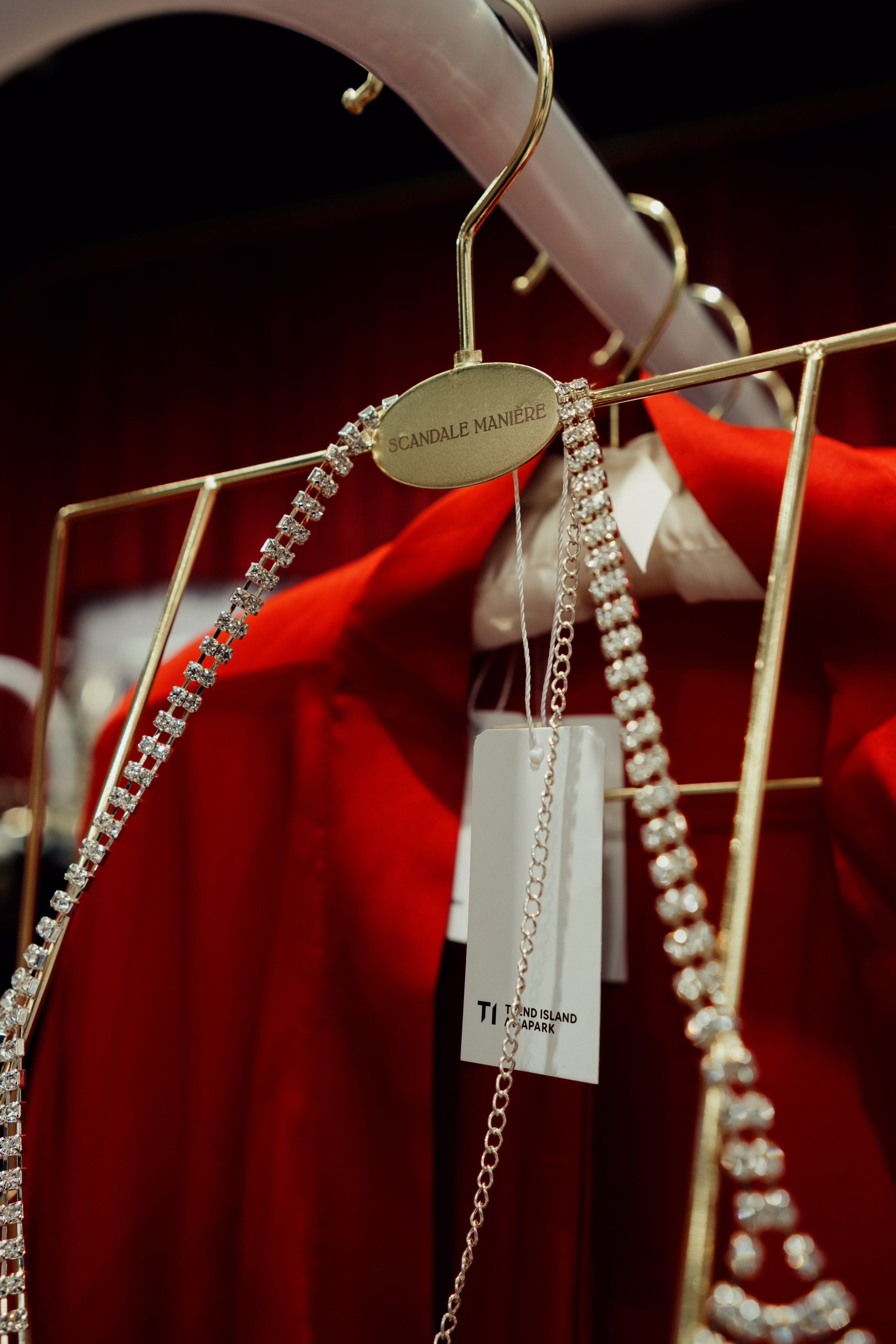 SCANDALE MANIERE. Репортажный и портретный фотограф в Москве Илья Спиридонов