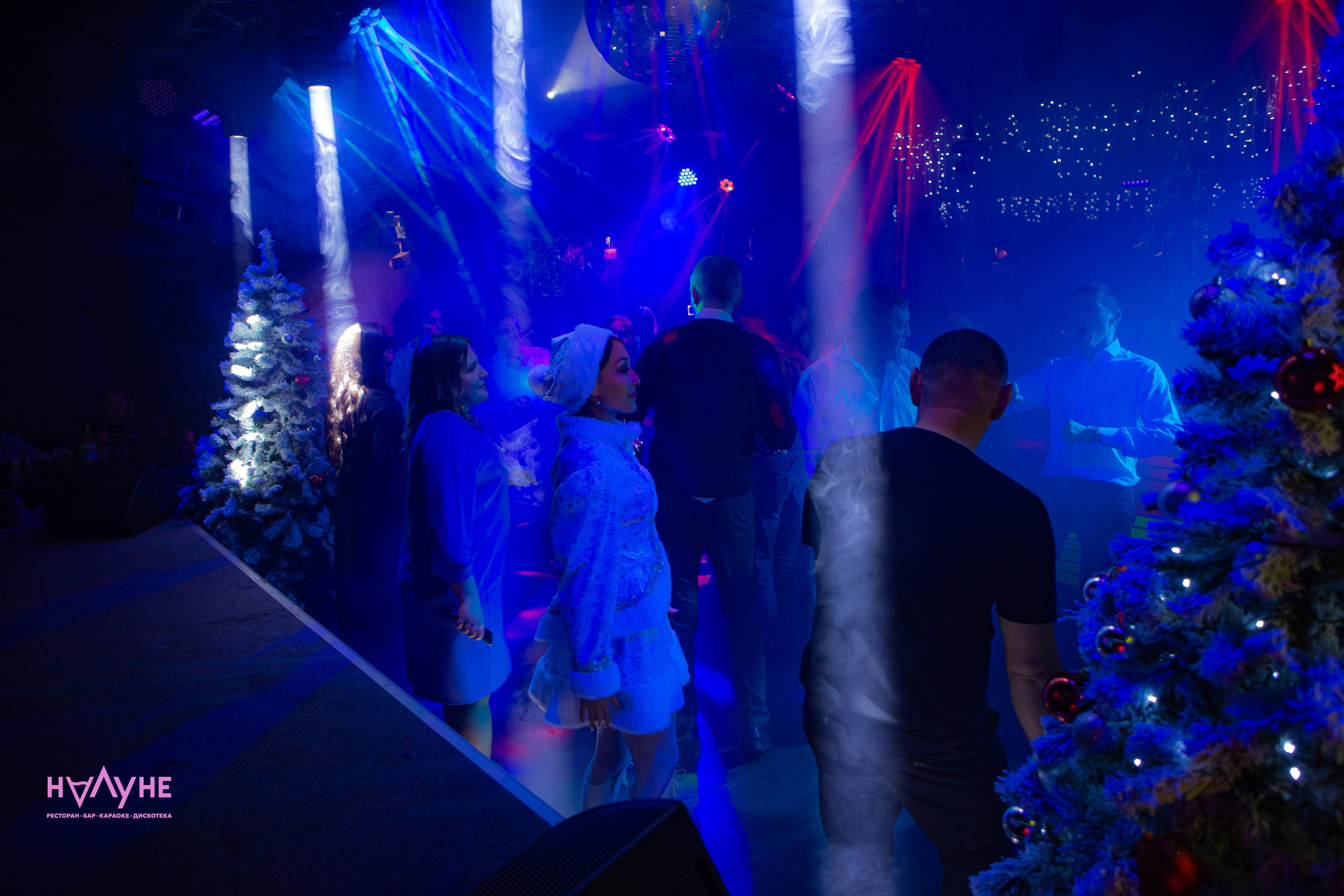 БАРЫ/КЛУБЫ. ДИНИСЛАМ ГАЛЕЕВ | ФОТОГРАФ | МОСКВА