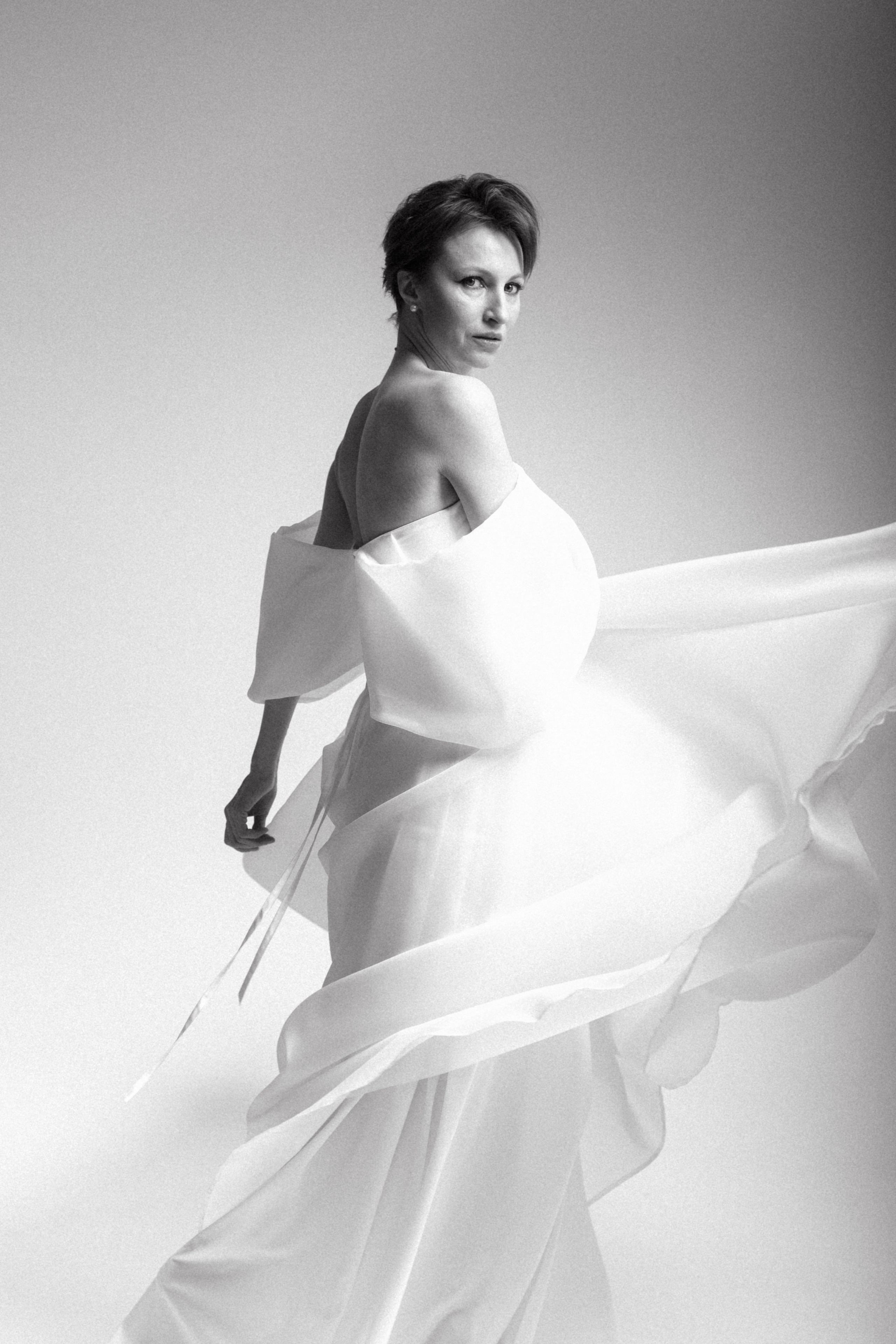 Наиви. Свадебный салон-ателье Бонжур в Минске Bonjour