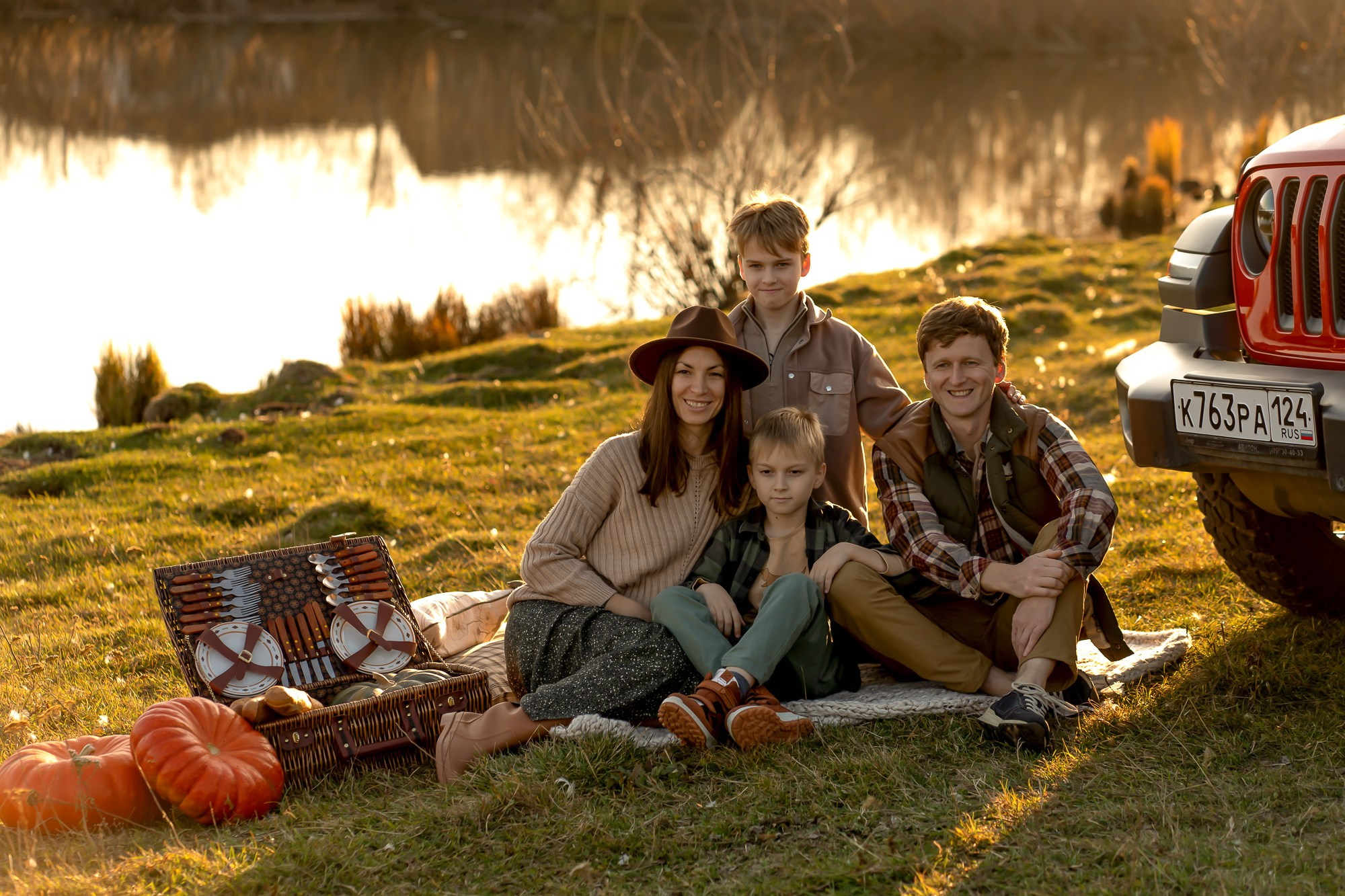 Пикник на озере. Фотограф в Красноярске. Юлия Чаушанская