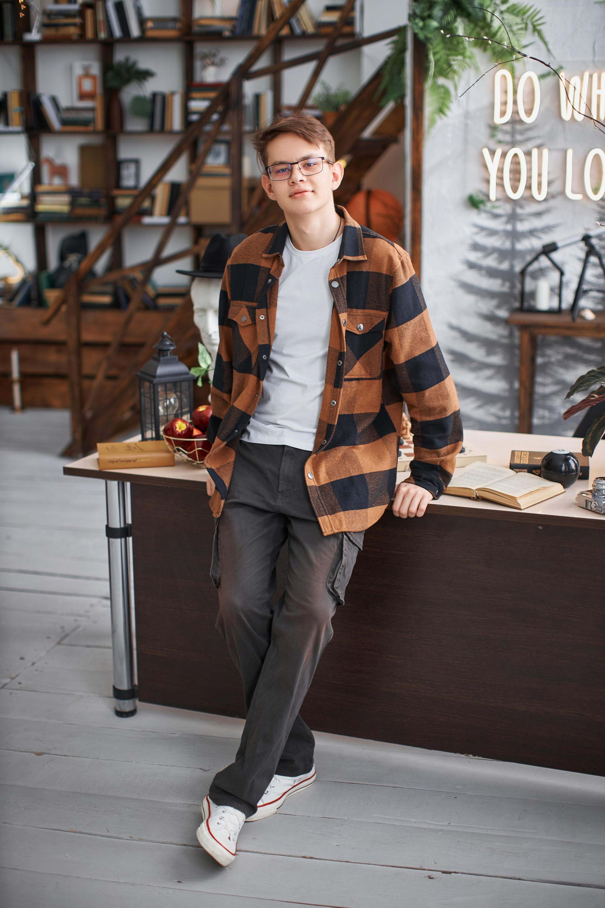 Портреты. Выпускные альбомы в городе Курган для всех