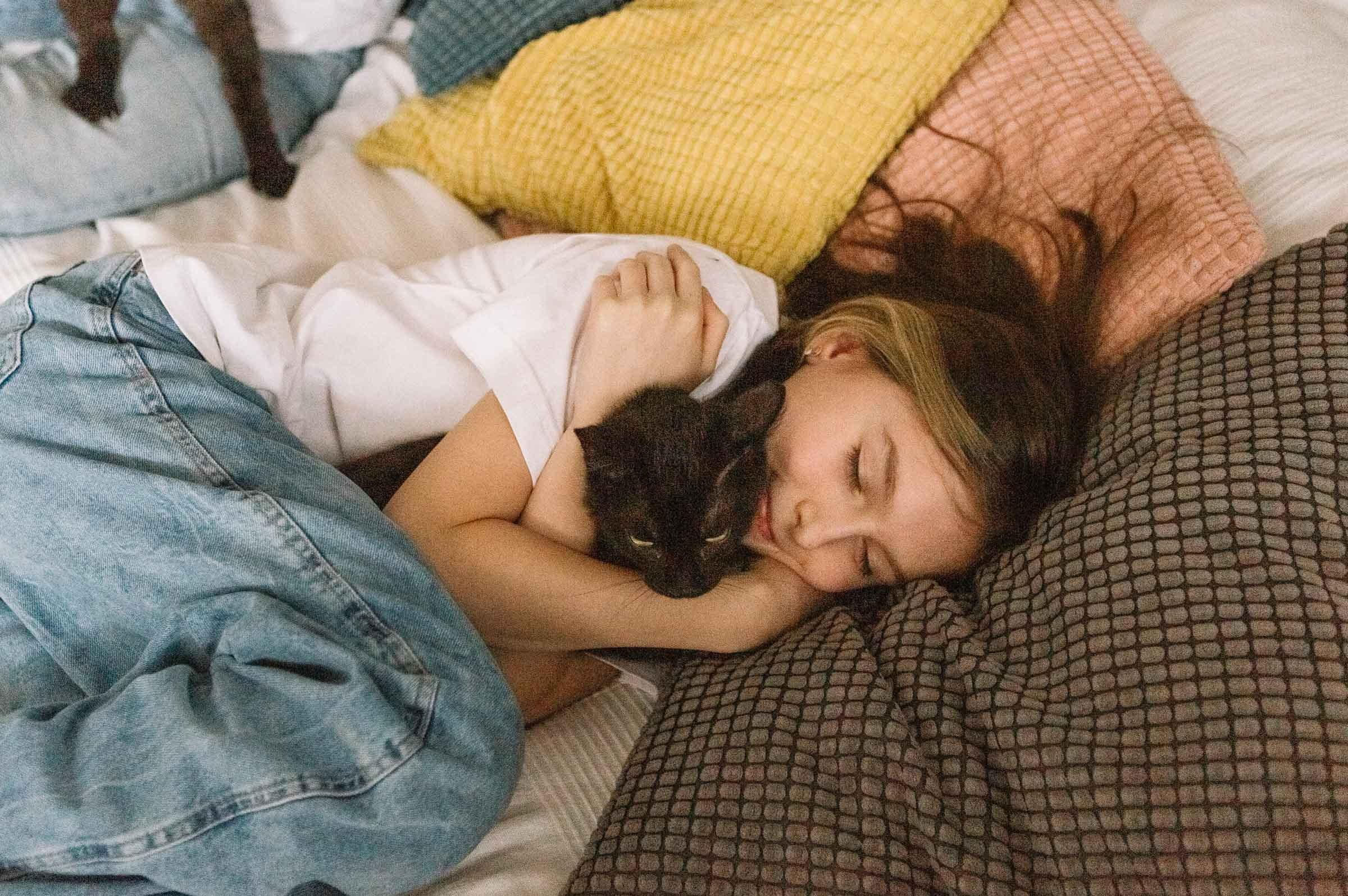 Аня, Соня, Марс и Венера🐱. Семейный и портретный фотограф в Санкт-Петербурге