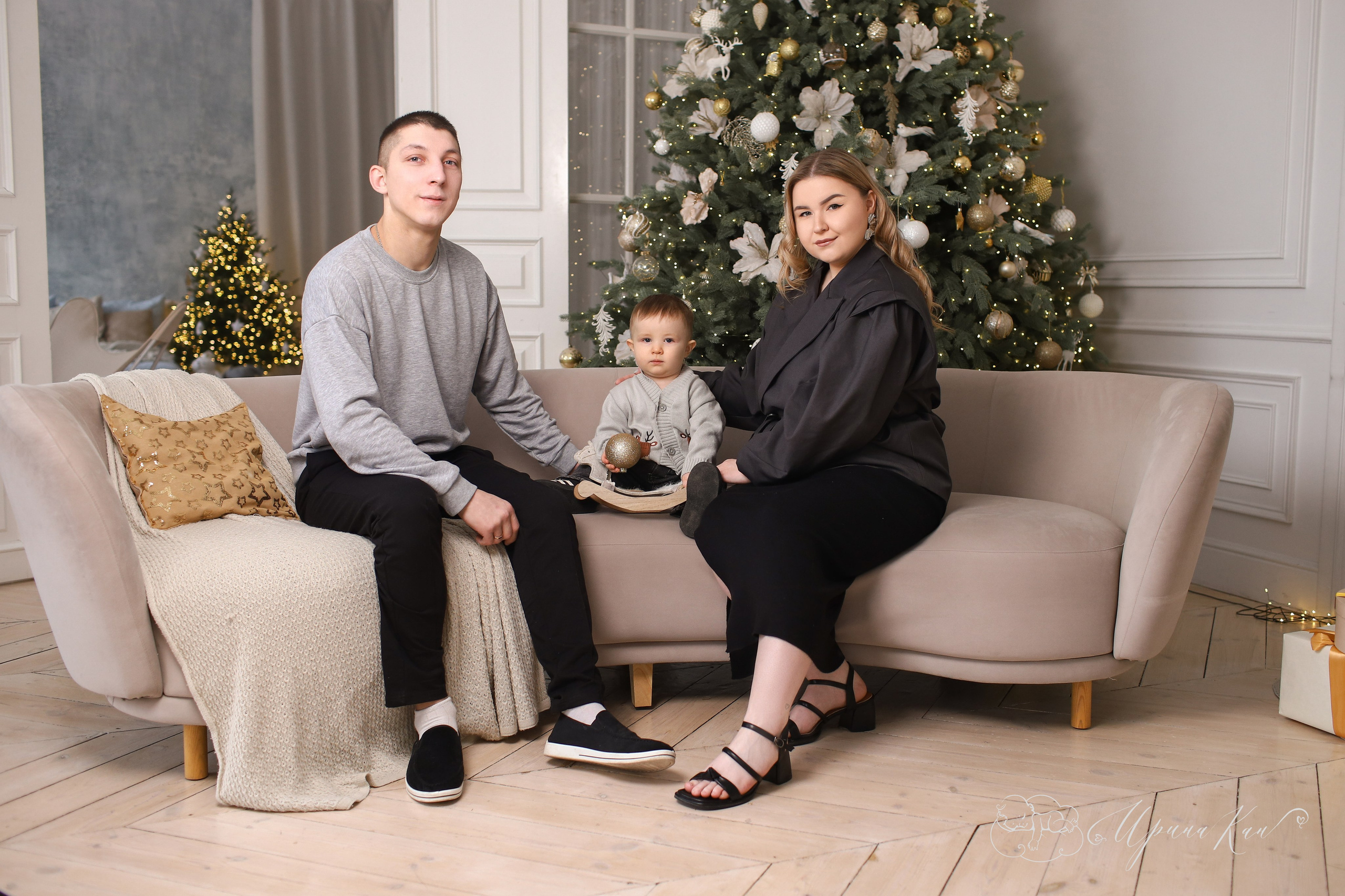 Новогодние фотосессии. Ирина Кан Фотограф новорожденных в Екатеринбурге