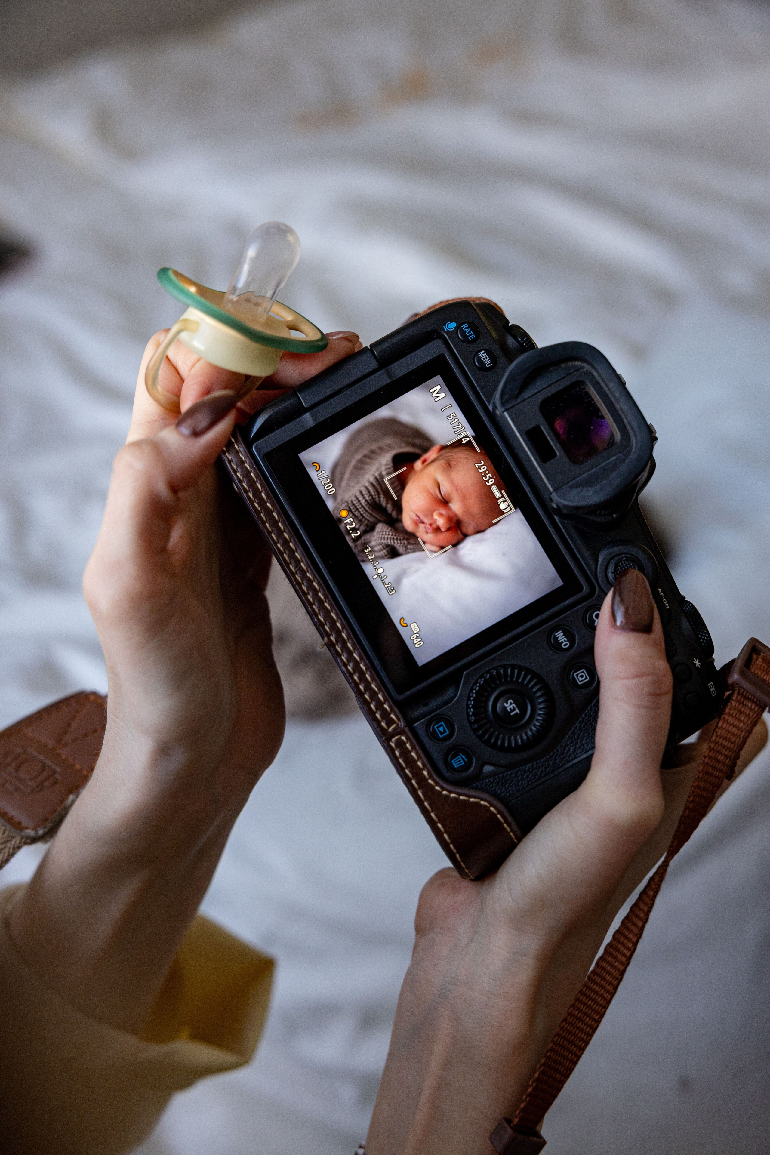 Бэкстейдж фотограф, photo BTS. Фотограф и видеограф в Санкт-Петербурге Динара Гольдина