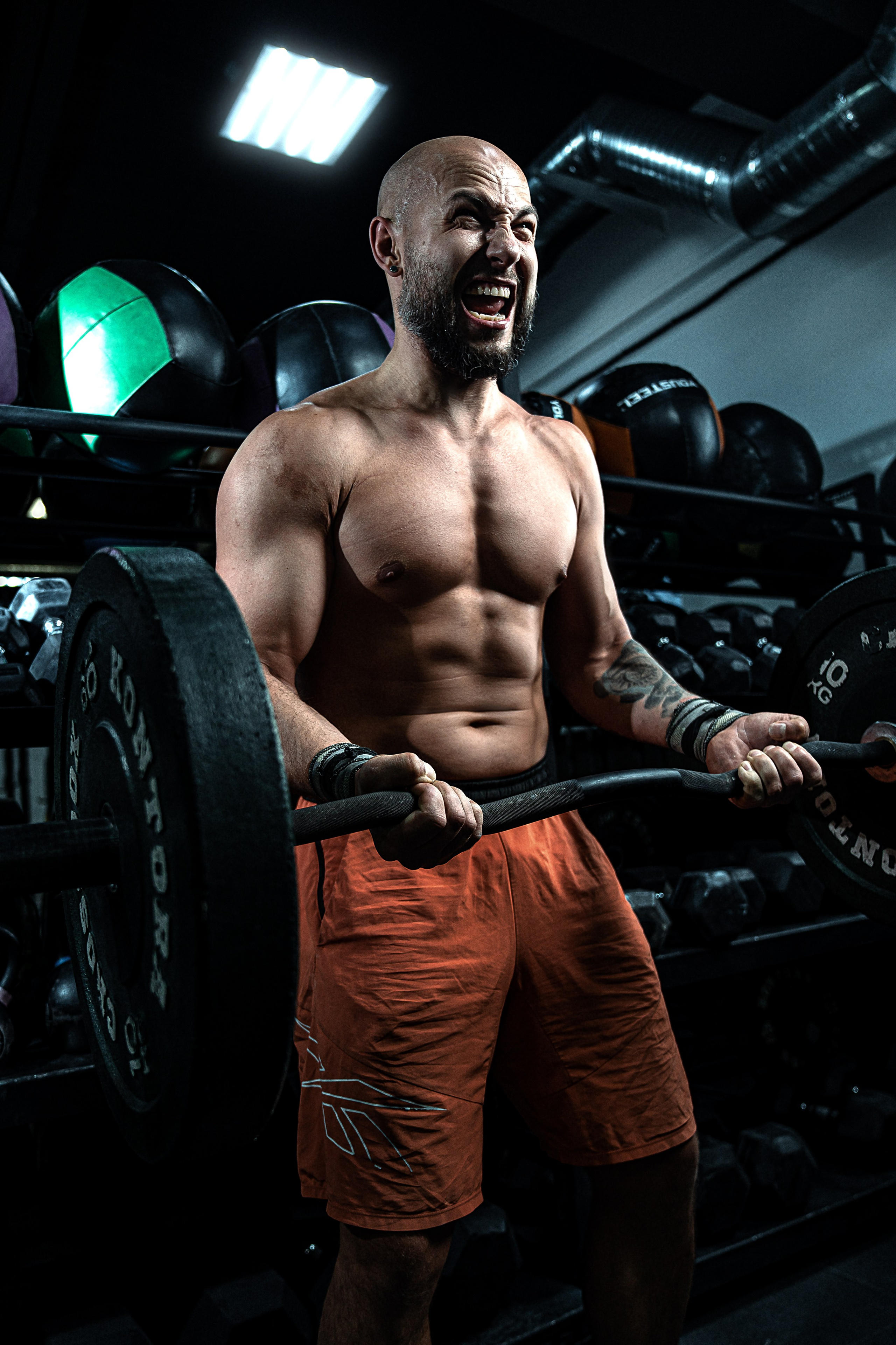 CROSSBOX KONTORA NOVOSIBIRSK. Костя Жуков — фотограф в Москве