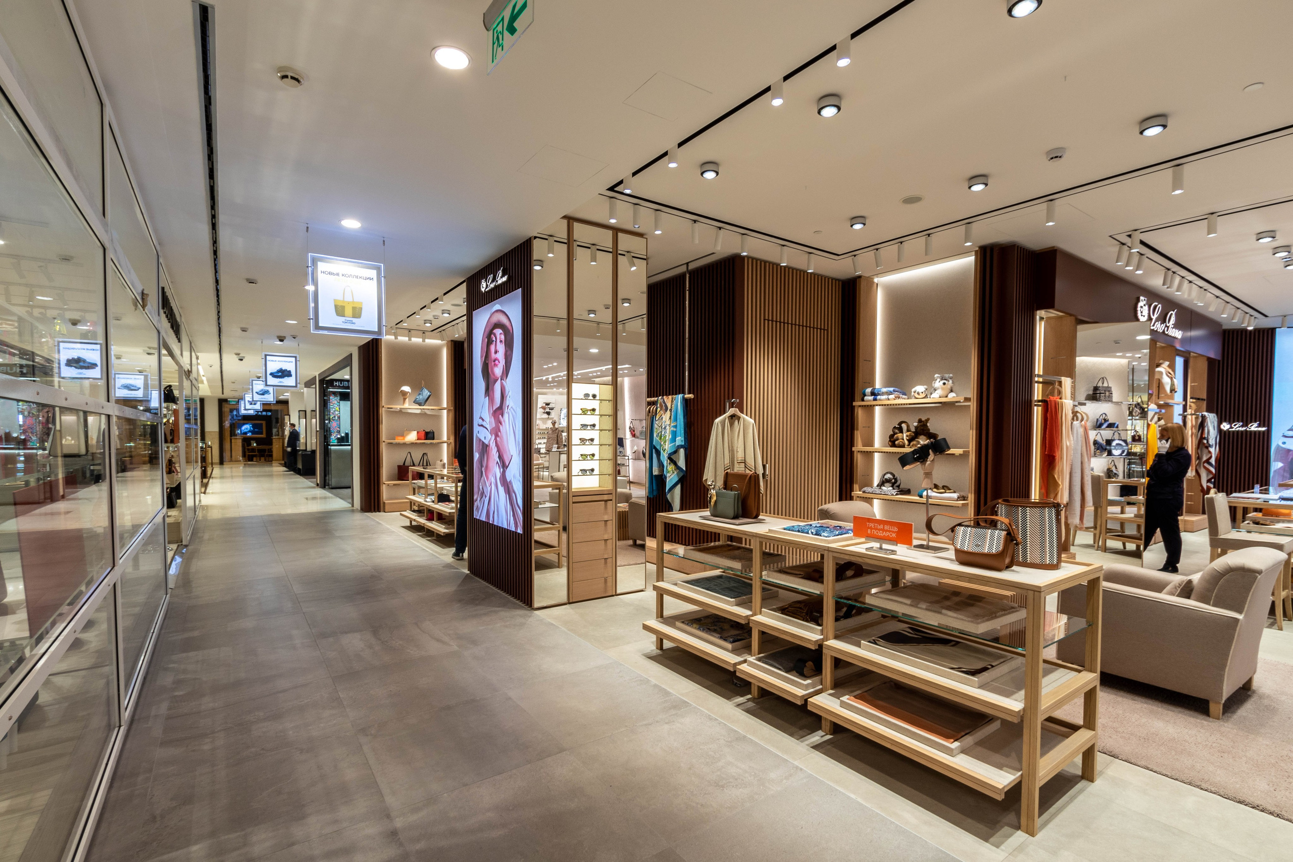 Профессиональная фотосъёмка торговых центров. Интерьерный фотограф Александра Солдатова