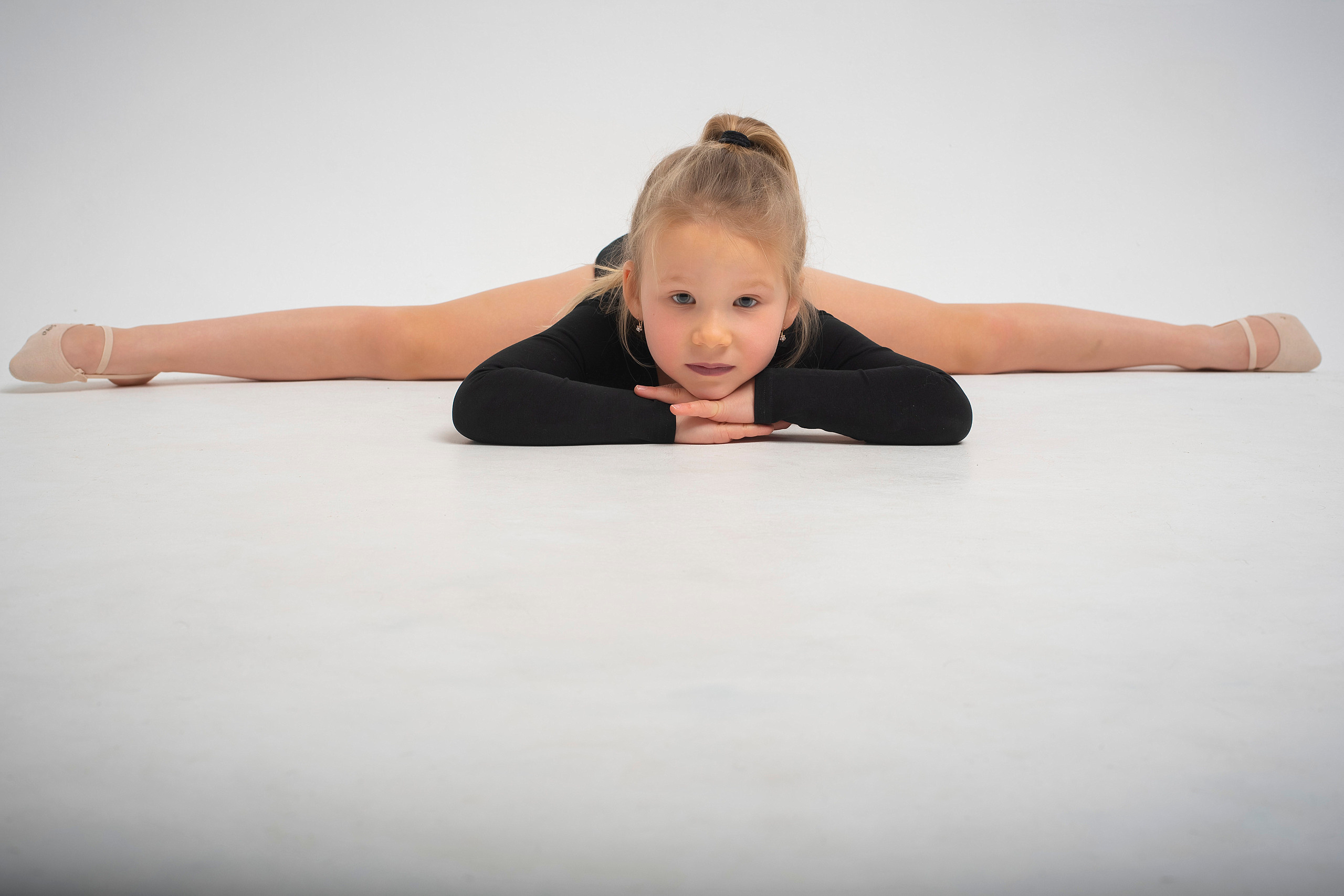 Гимнастки из Мини Грация. Выпускные альбомы. Детский, школьный фотограф Наумова Марина Воронеж