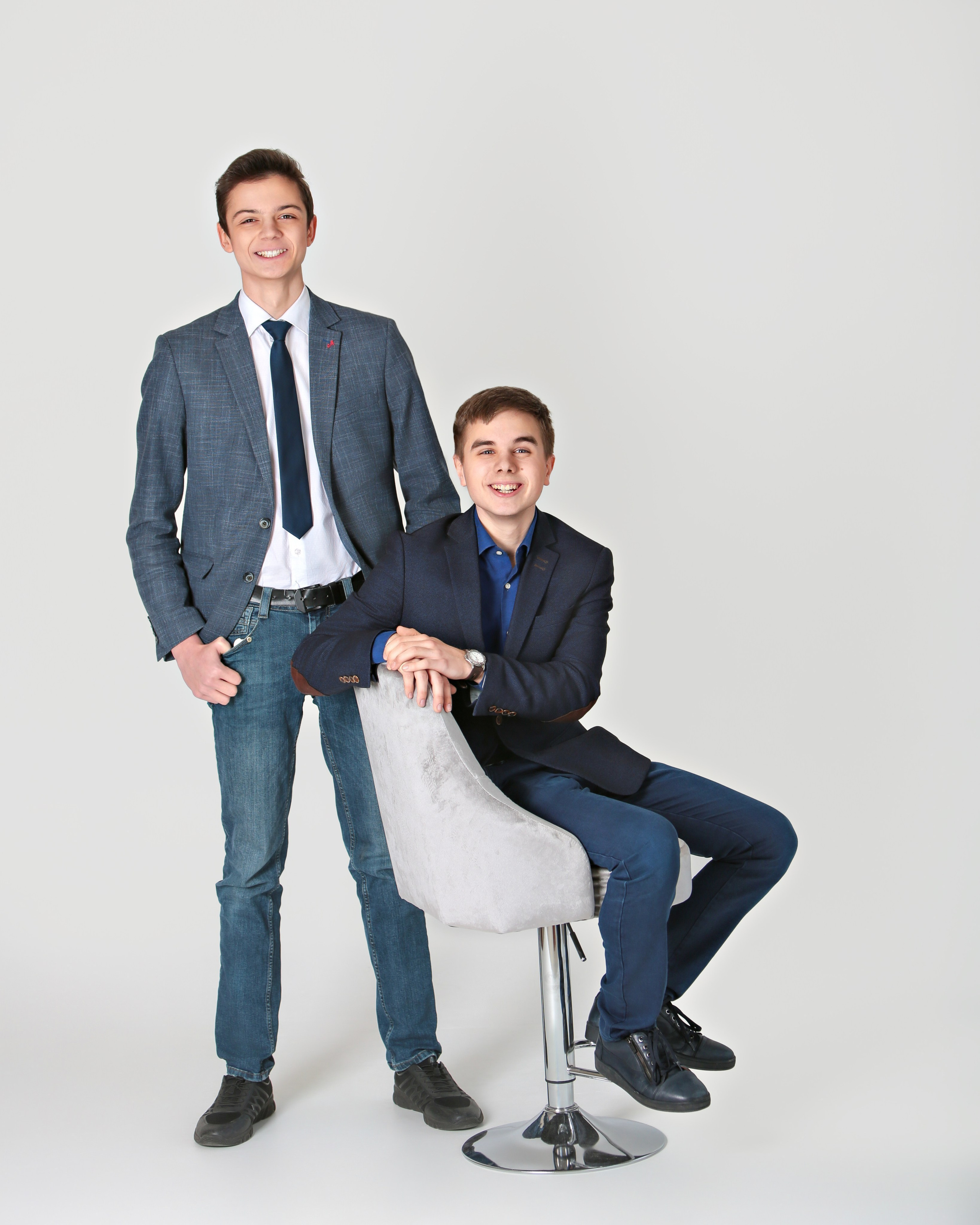 👫 Друзья. Выпускные альбомы для школы и детского сада — школьный фотограф Подольск, Троицк, Щербинка, Москва