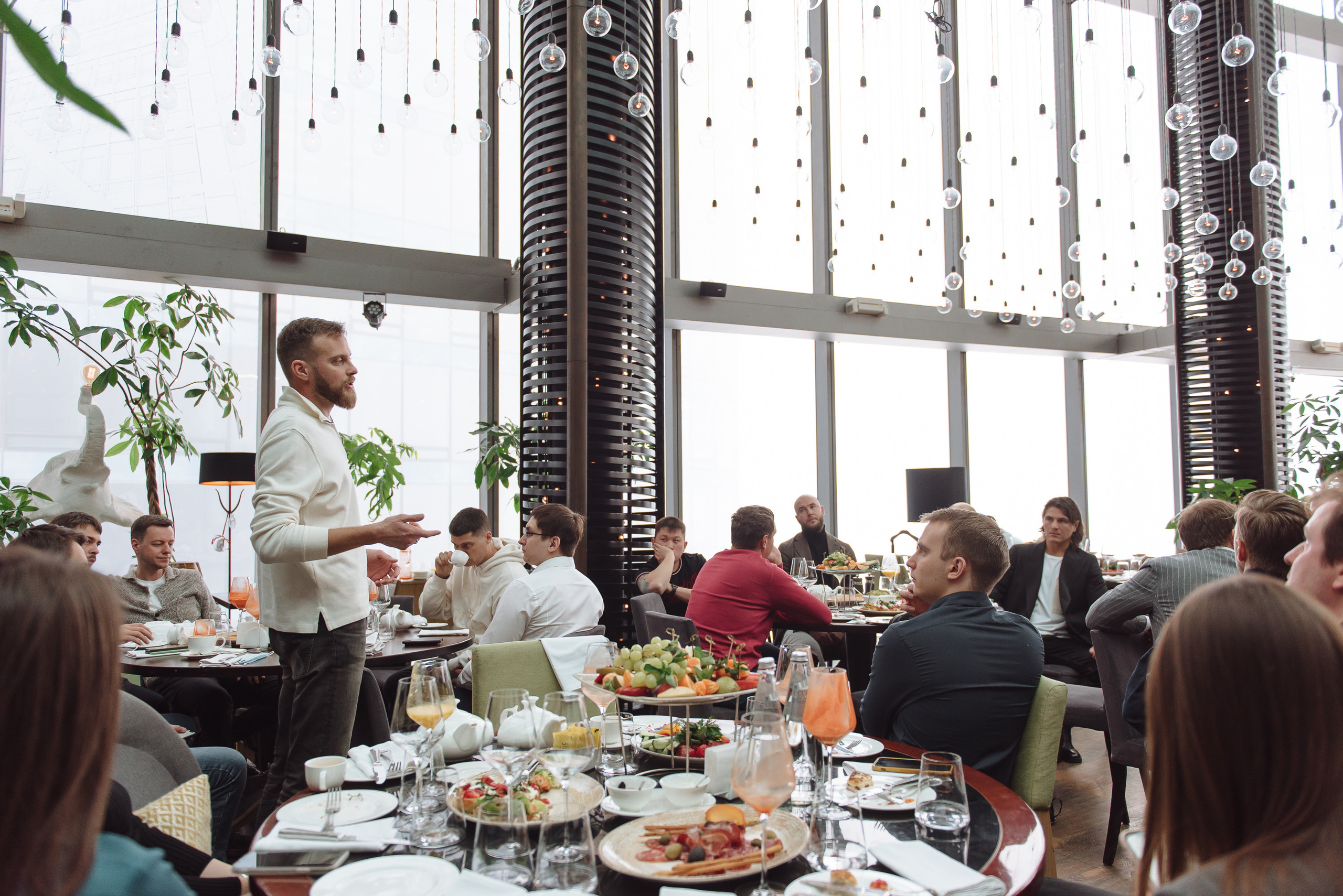 Репортажная фотосъемка. Репортажный и Свадебный фотограф в Москве Макс Макаров