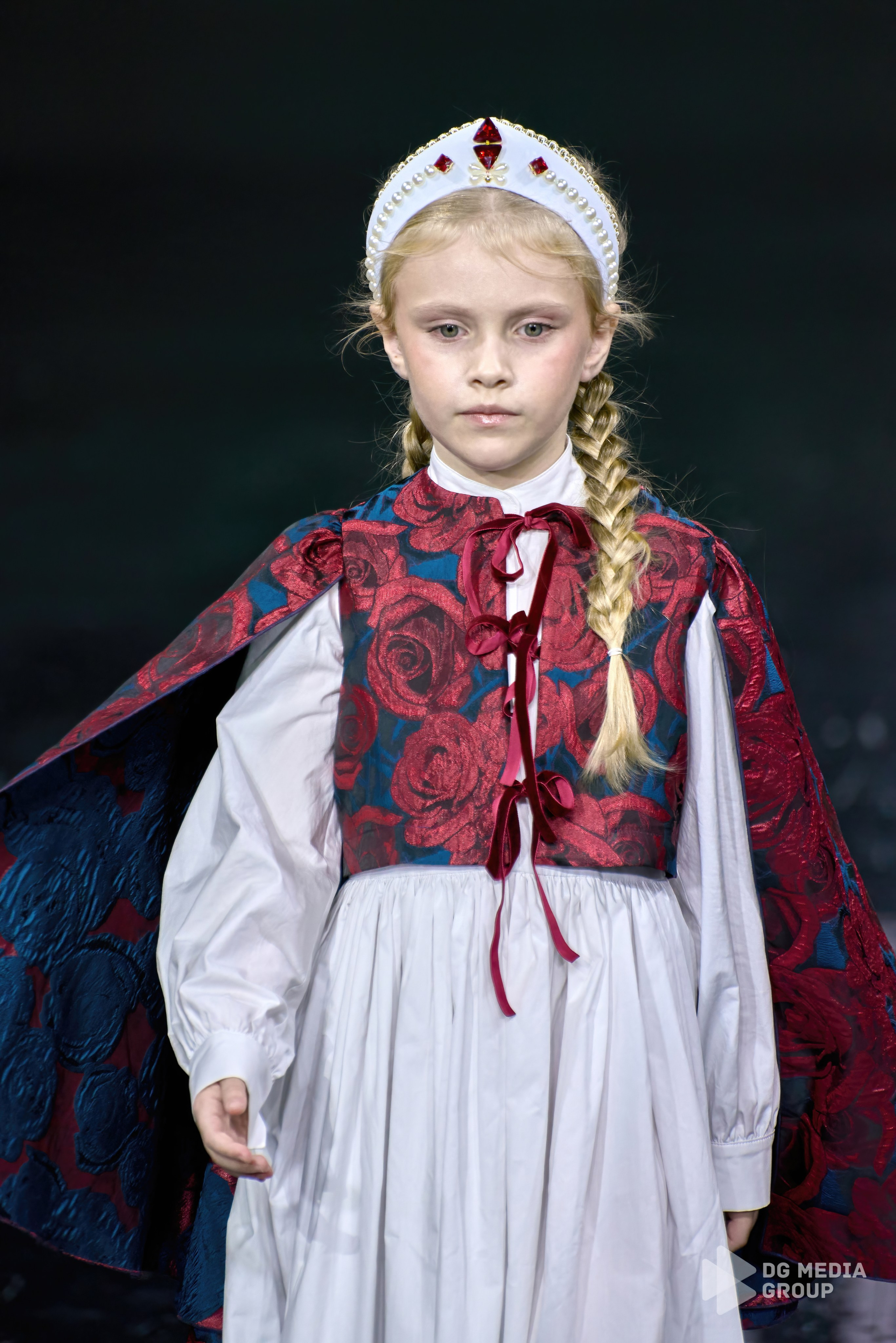 Giza | sfw 2025 | the fragment. DG MEDIA GROUP | Контент для модных показов и концертов