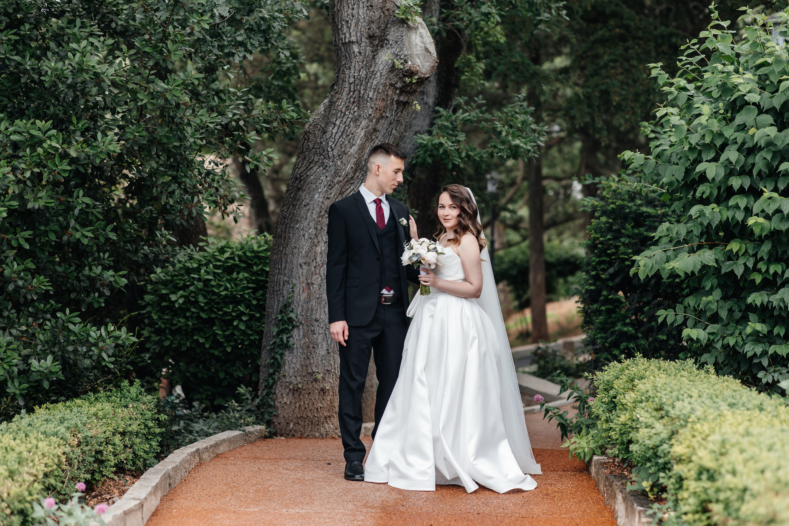 Парк Харакс, май в Крыму. Анонс свадьбы Ильи и Ксении. Свадебный фотограф в Крыму и Севастополе Ольга Баскакова