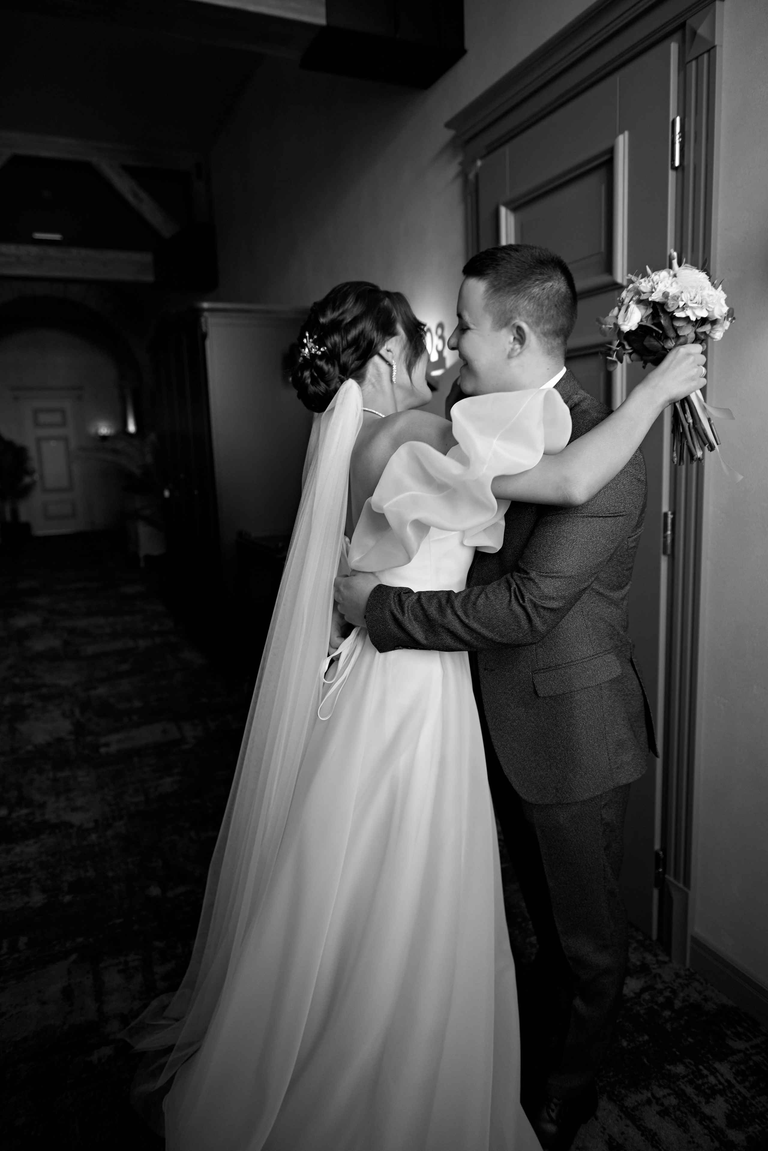 8.12.23 Саша и Ирина. Свадебный фотограф Юлия Гусева