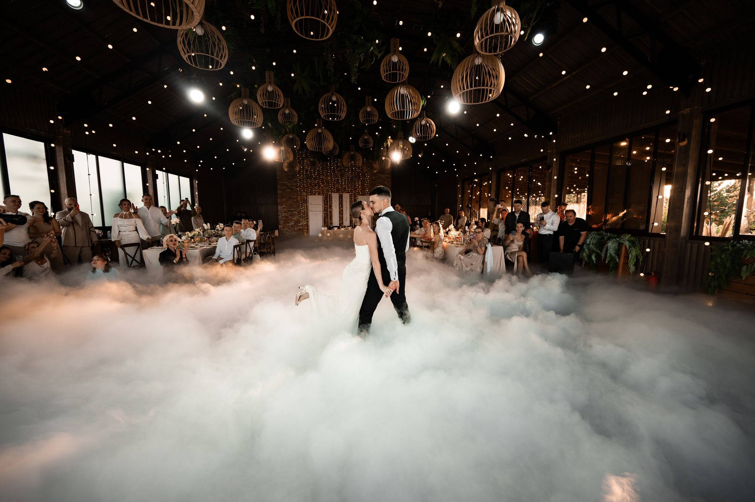 2024. Богдан и Ирина. Свадебный и семейный фотограф в Москве и Европе Евгения Амелина