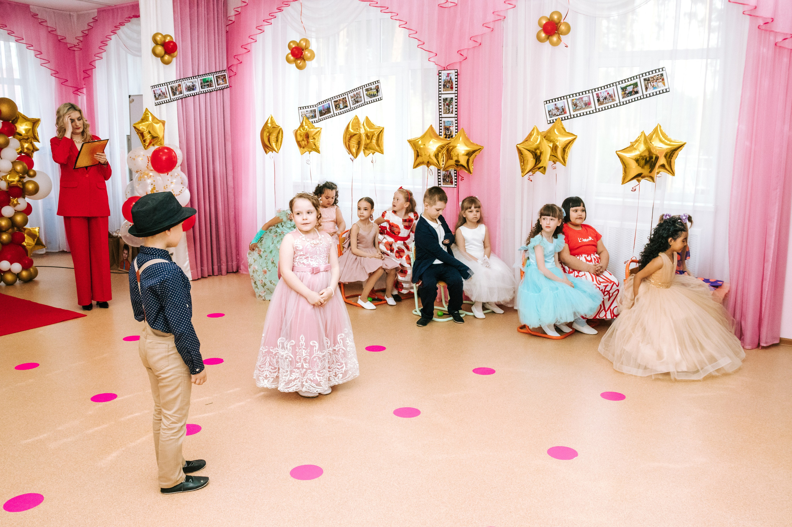 Фотограф на выпускной Детского сада Томск. Фотограф в Томске Дарья Пучкина
