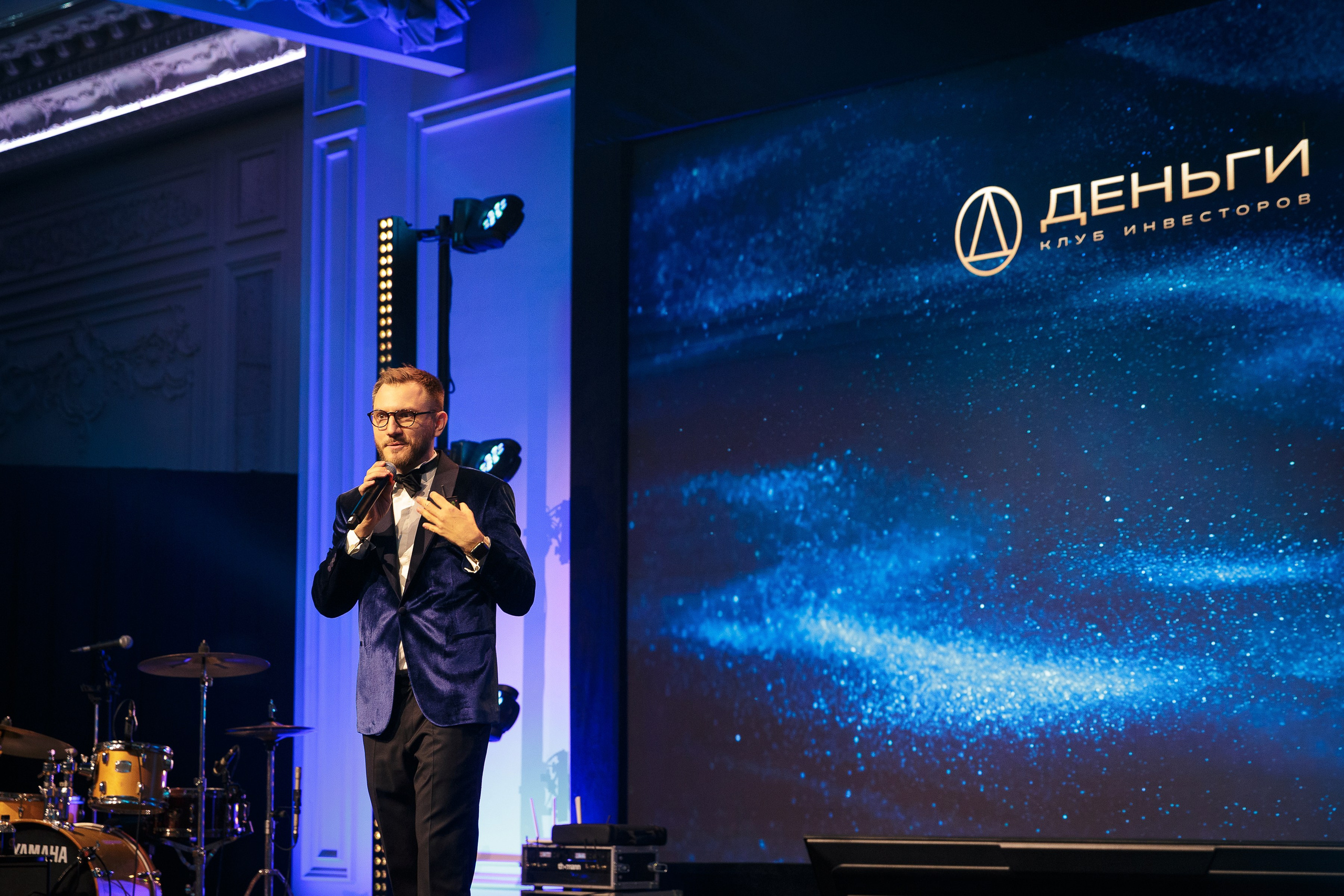 День рождения клуба «Деньги» 6 лет 2025. Репортажный Фотограф Александр Назаров. Москва и М.О