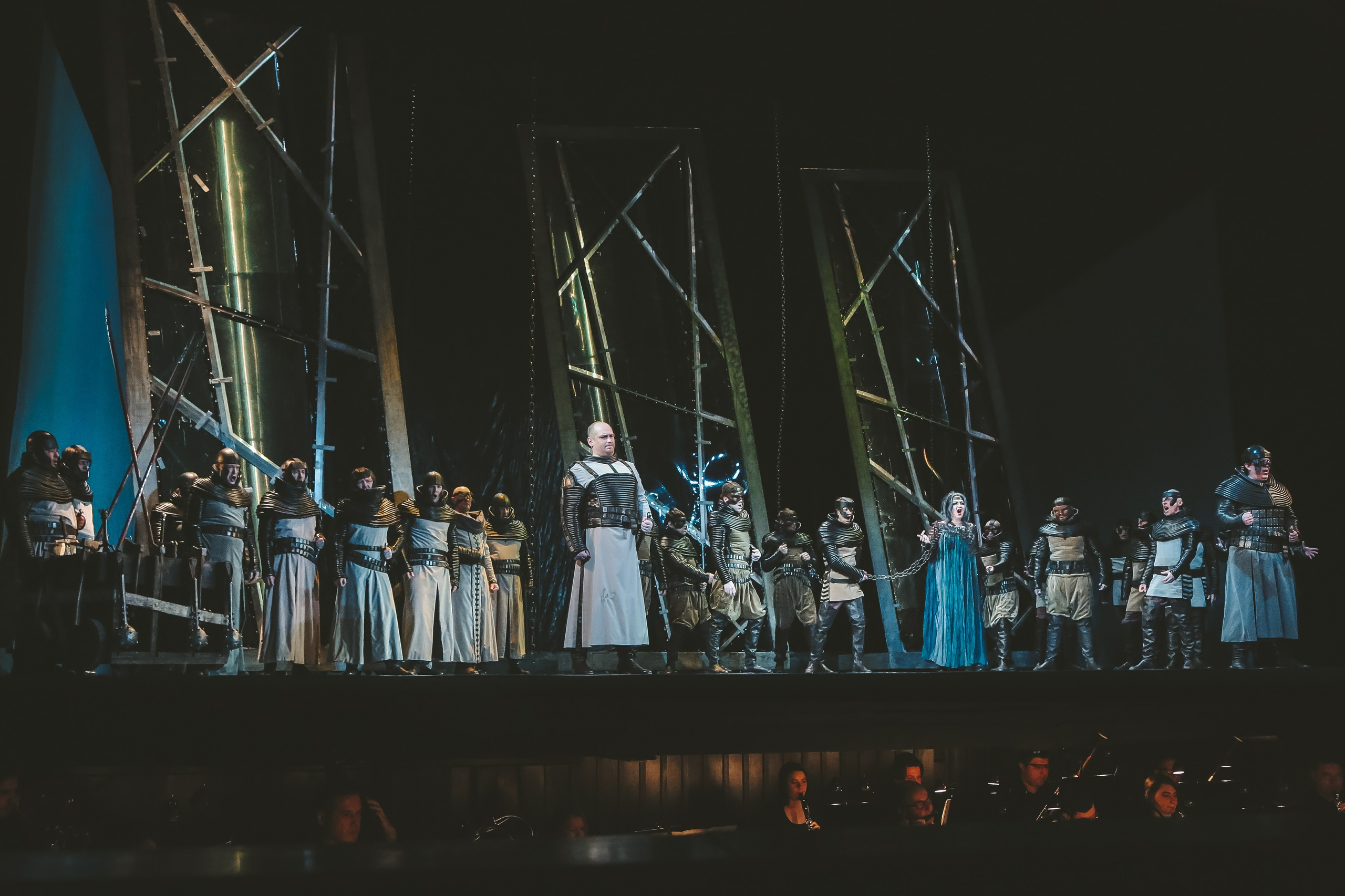 «Трубадур» Верди в Новой опере. Дарья Письменюк / Darya Leitstern — фотограф, музыкант, журналист, путешественник