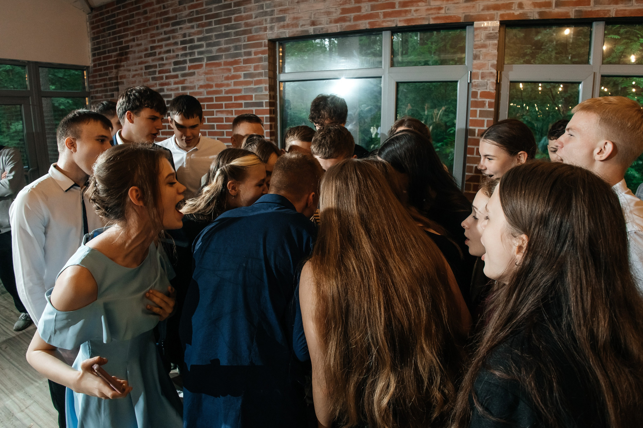 Выпускной 9 класс. Фотограф в Санкт-Петербурге Виктория Безверхая